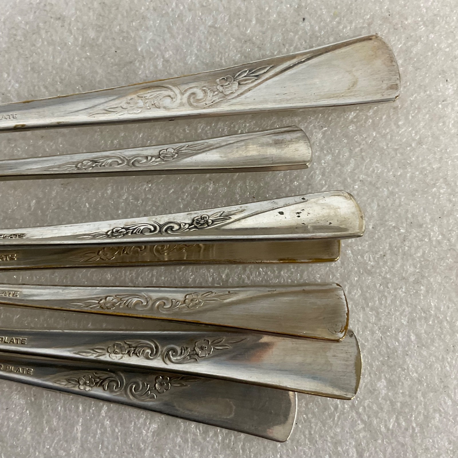 Revelation Silver Plate Spoon Lot 7pc Floral Handle Mixed Flatware - Image 8