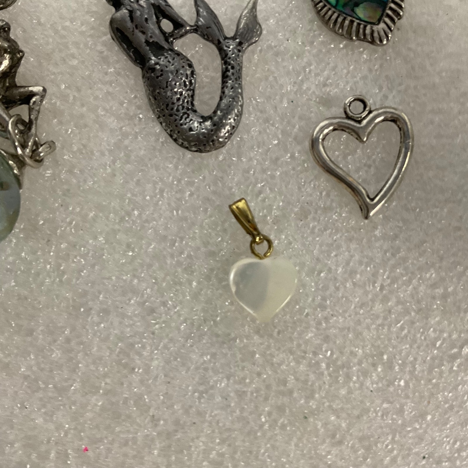 Vintage Modern Pendant Lot Owl Mermaid Angel Heart Shell Dog Charm Jewelry - Image 5