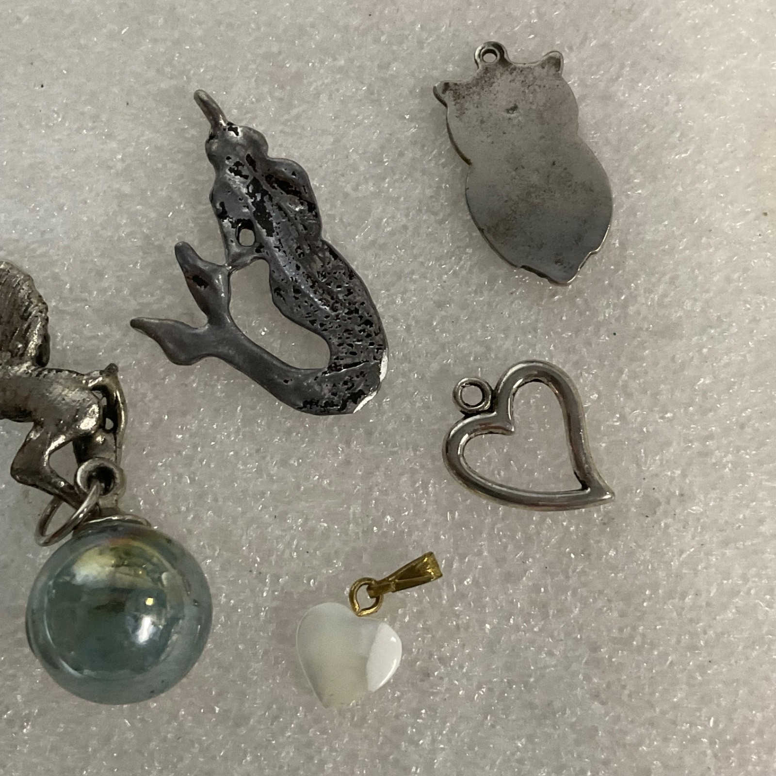 Vintage Modern Pendant Lot Owl Mermaid Angel Heart Shell Dog Charm Jewelry - Image 10