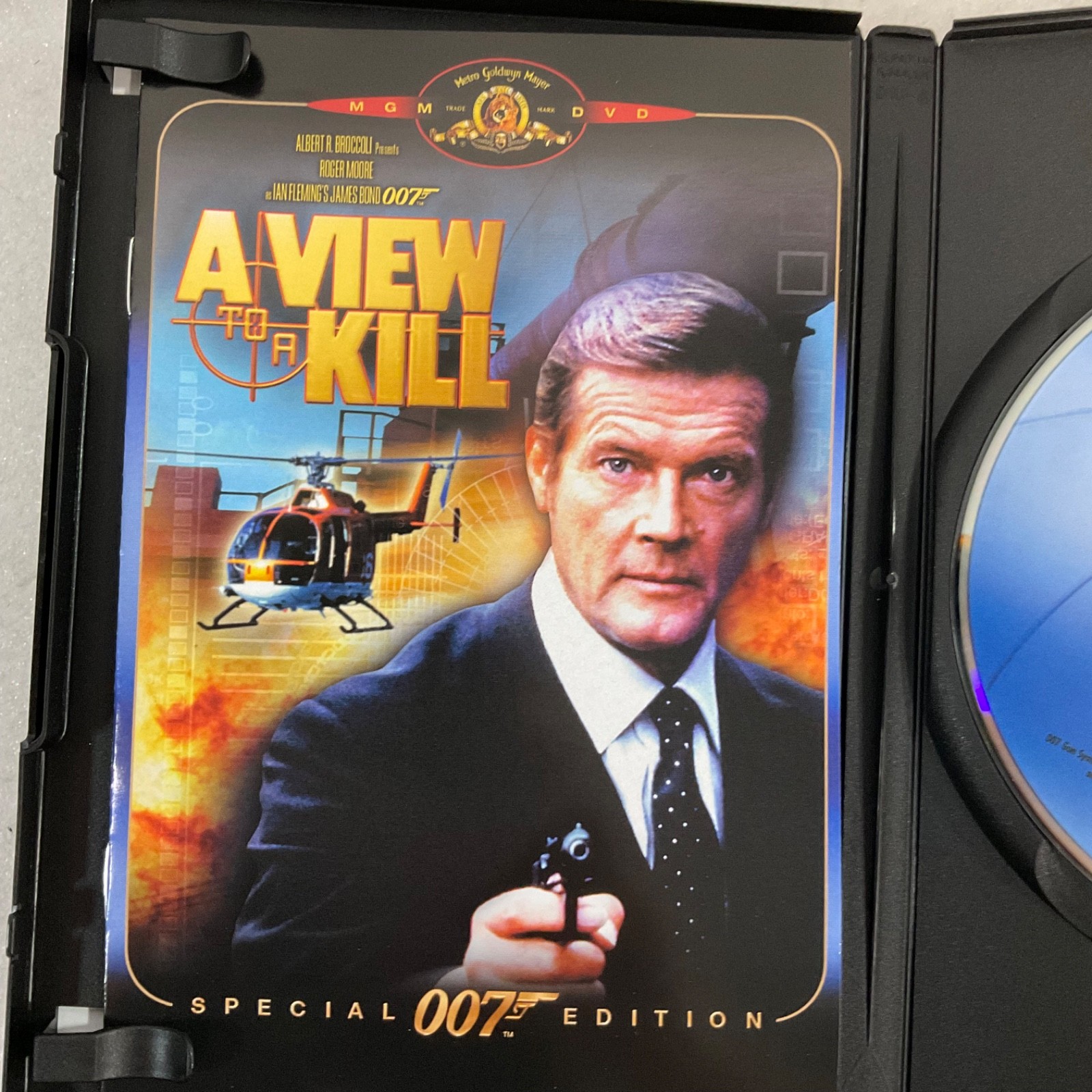 A View To A Kill DVD Special 007 Edition Roger Moore Walken Widescreen - Image 11