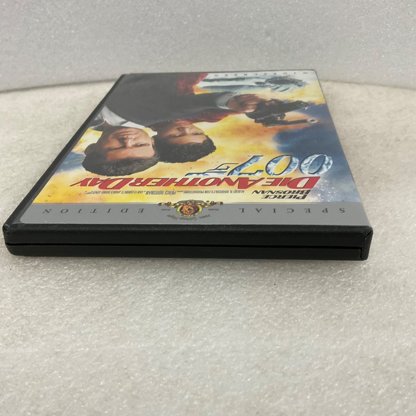 Die Another Day DVD 2-Disc Widescreen Special Edition Pierce Brosnan - Image 6