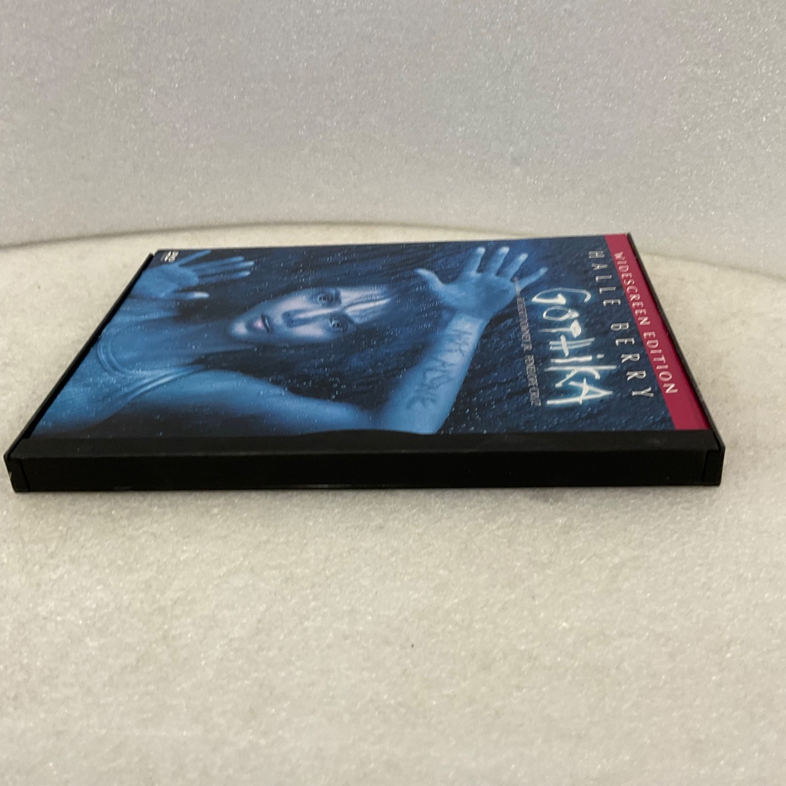 Gothika DVD Widescreen Edition Halle Berry Robert Downey Jr Penelope Cruz - Image 8