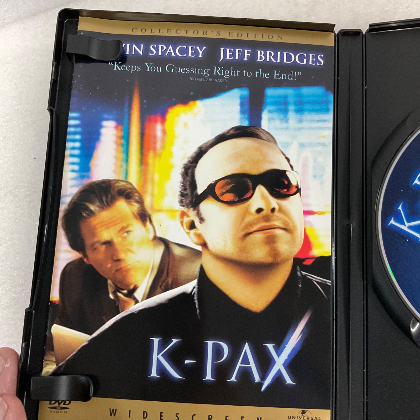 K-PAX DVD Collector's Edition Widescreen Kevin Spacey Jeff Bridges - Image 11