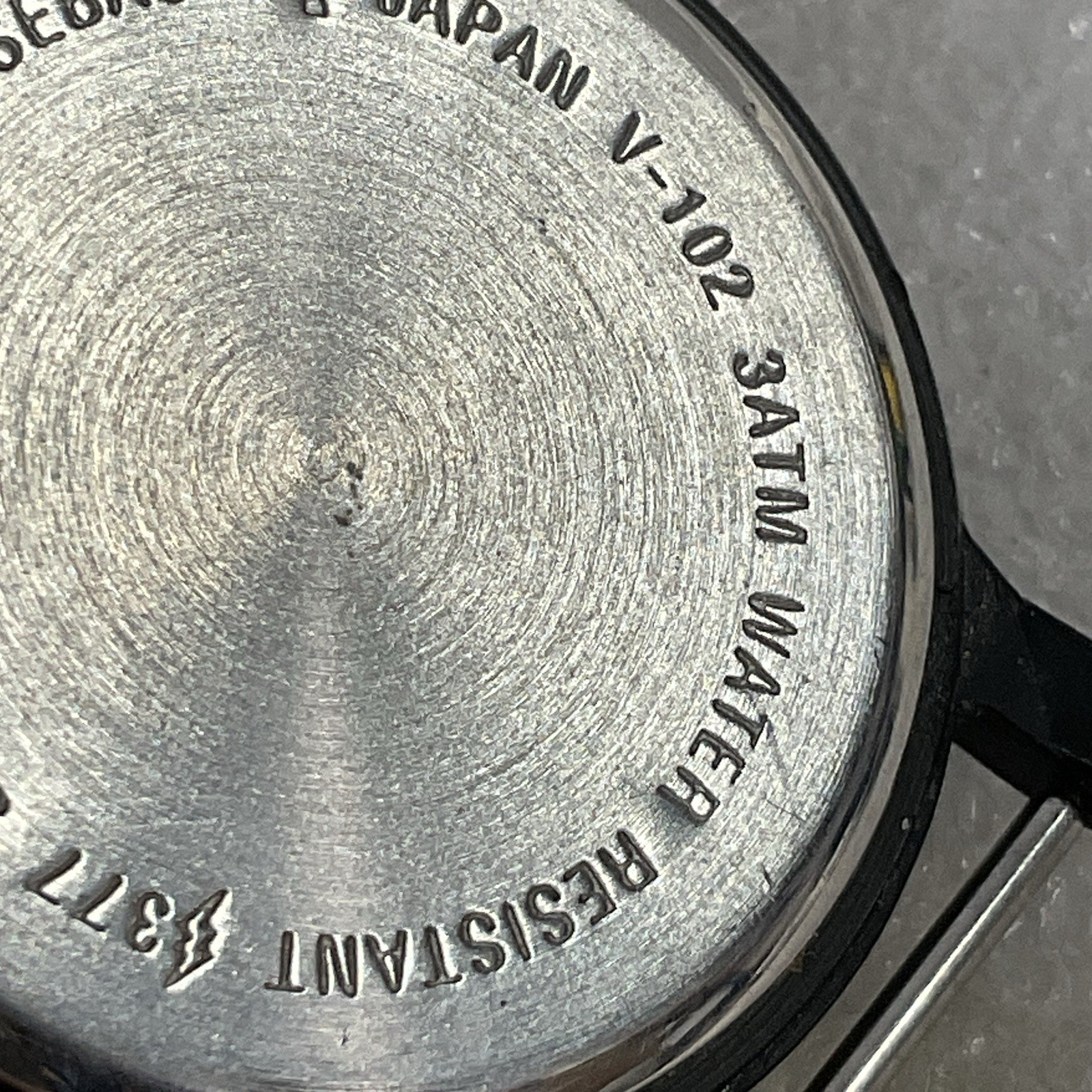 Quintel Watch Quartz Analog Hands V-202 No Band - Image 12