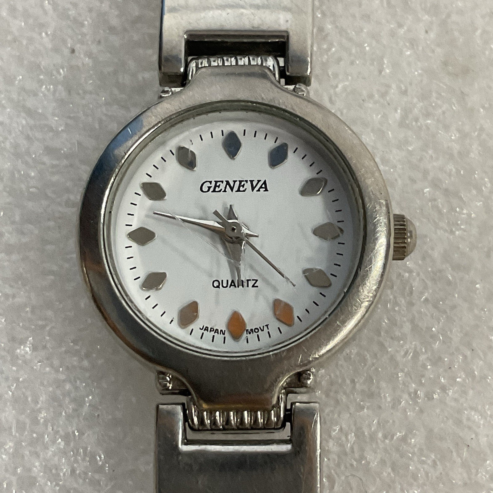 Geneva Watch Womens Metal Band White Dial Silver Color - Image 1