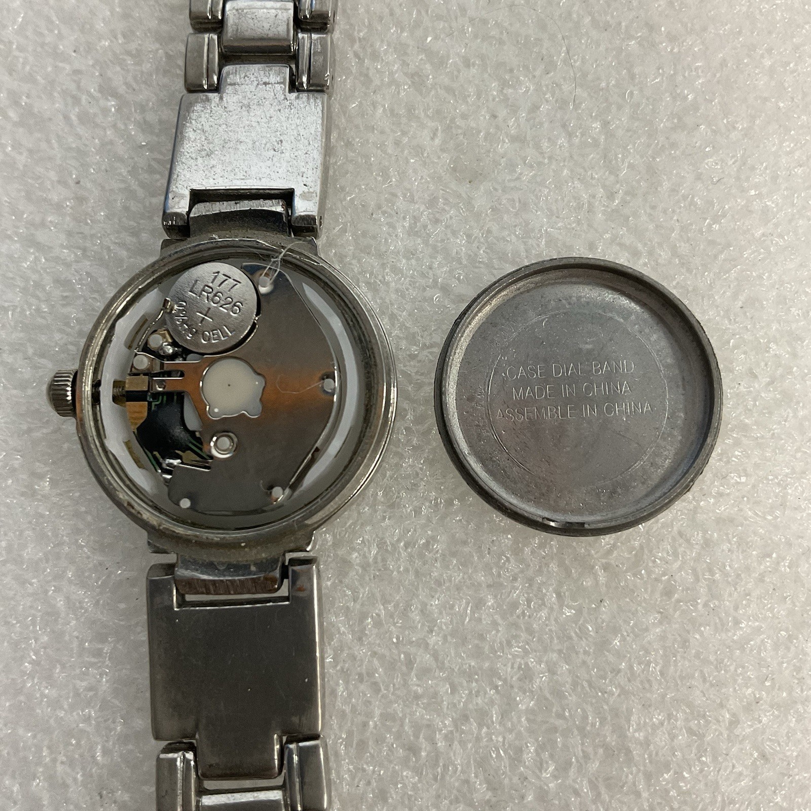 Geneva Watch Womens Metal Band White Dial Silver Color - Image 5