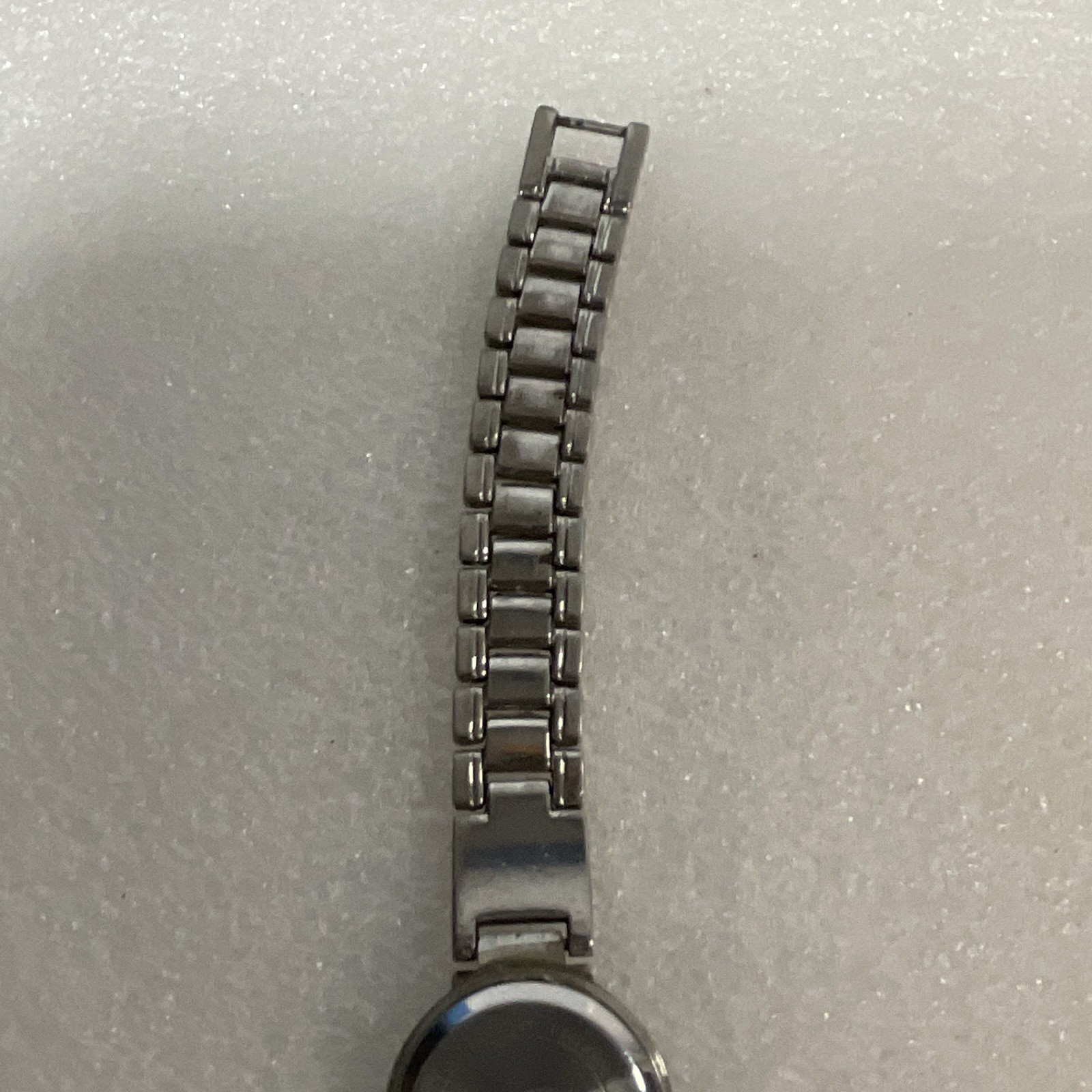 Geneva Watch Womens Metal Band White Dial Silver Color - Image 10