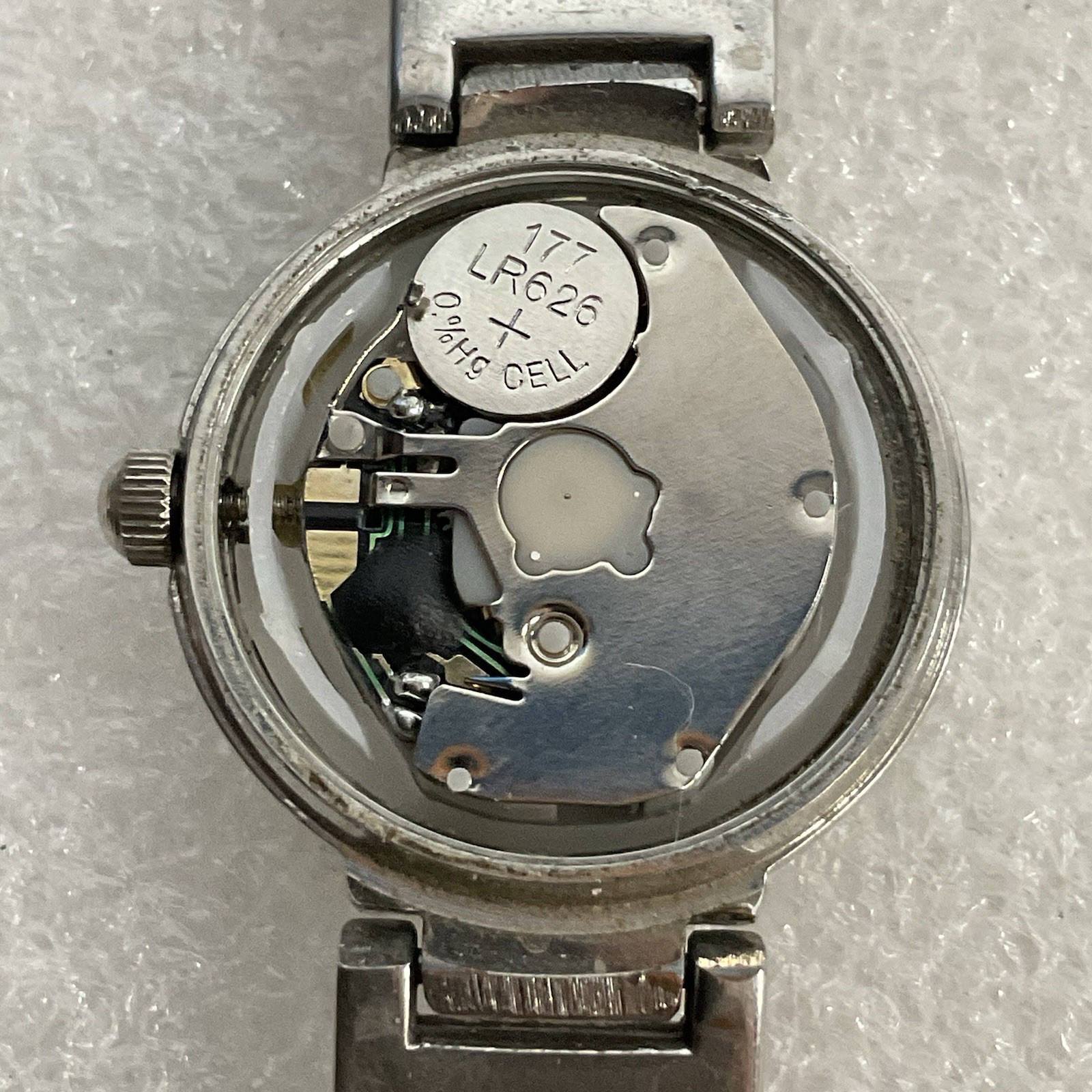 Geneva Watch Womens Metal Band White Dial Silver Color - Image 8