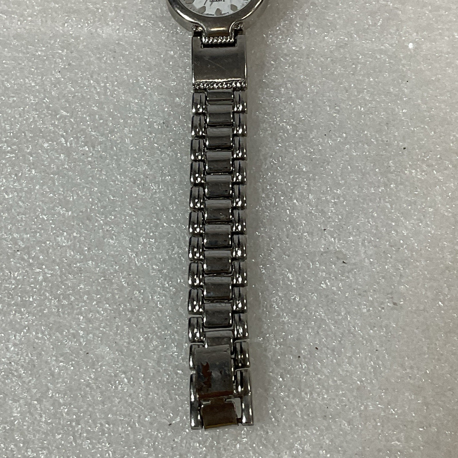 Geneva Watch Womens Metal Band White Dial Silver Color - Image 15