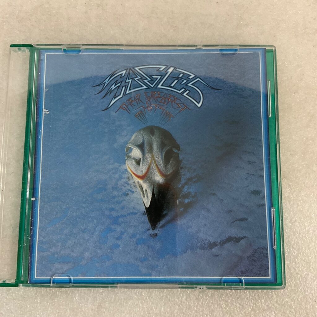 Eagles Their Greatest Hits 1971-1975 CD Asylum 105-2 Classic Rock - Image 1