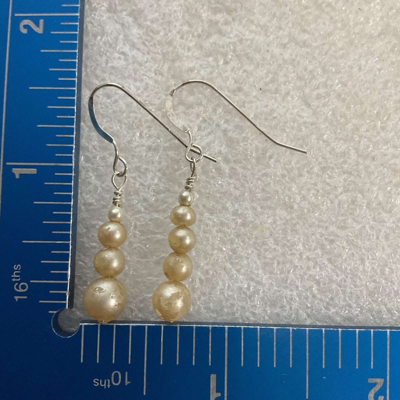 1.5in Pearl Bead Dangle Earrings Silver Tone Hooks Lightweight Classic Style - Image 8