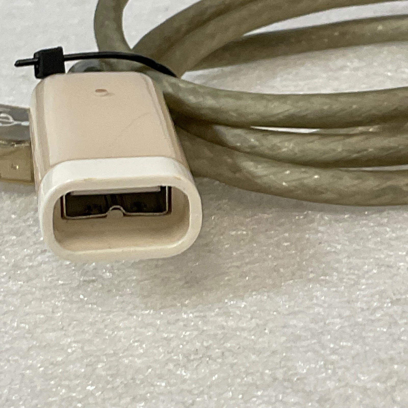 USB A Male to USB A Female Extension Cable Translucent Beige 40 in - Image 3