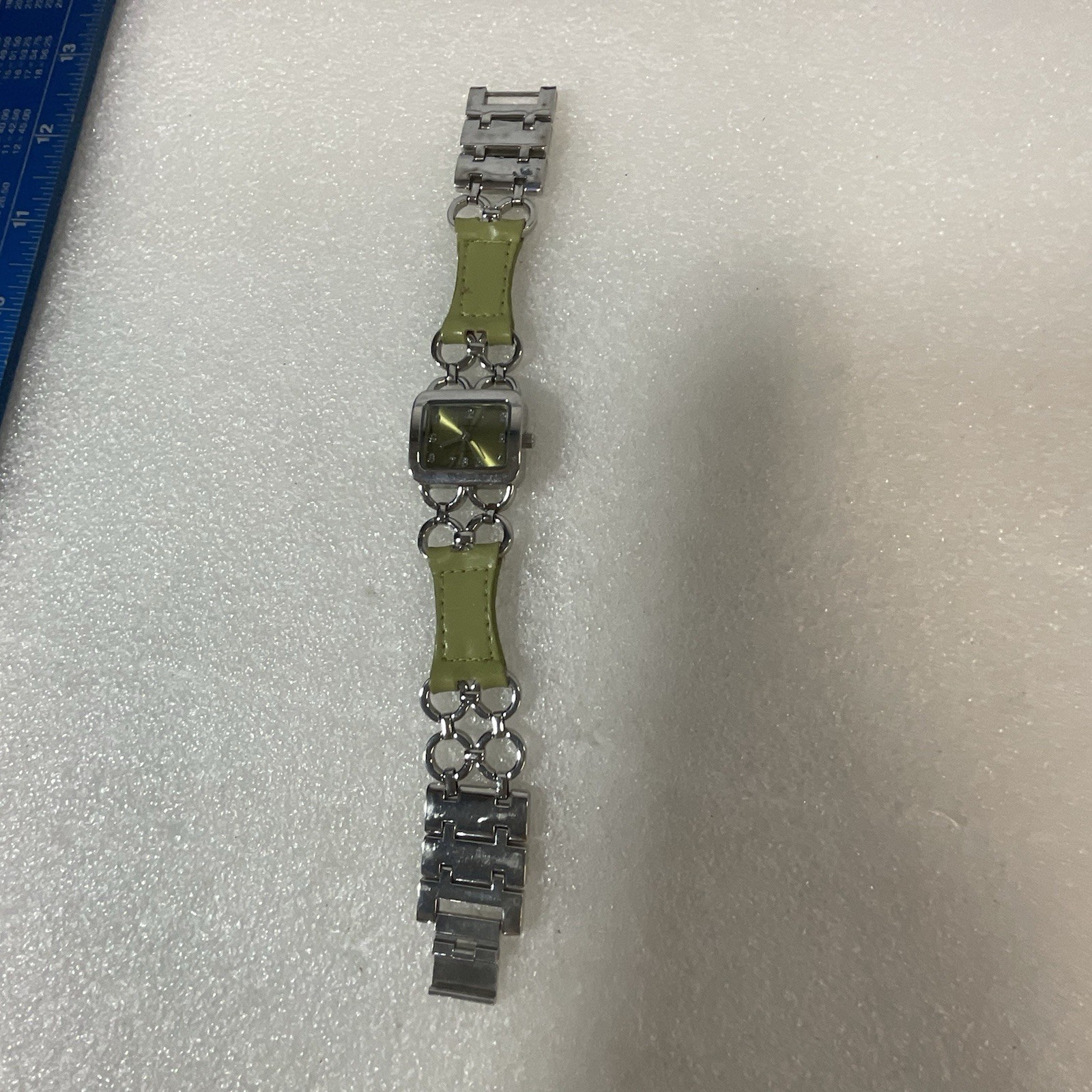 Geneva Platinum No 5398 Watch Leather Metal Band Analog Metallic Green Dial - Image 7