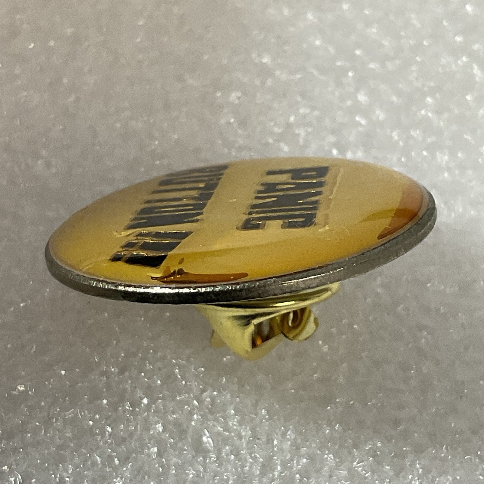 Panic Button !!! 1” Round Pin Vintage Metal Enamel GnuCollectibles - Image 6