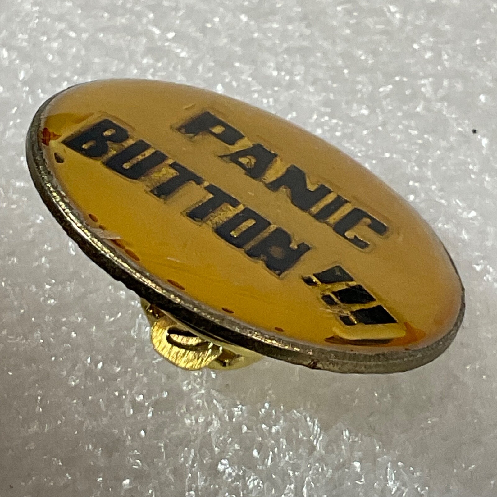 Panic Button !!! 1” Round Pin Metal Enamel Vintage GnuCollectibles - Image 9