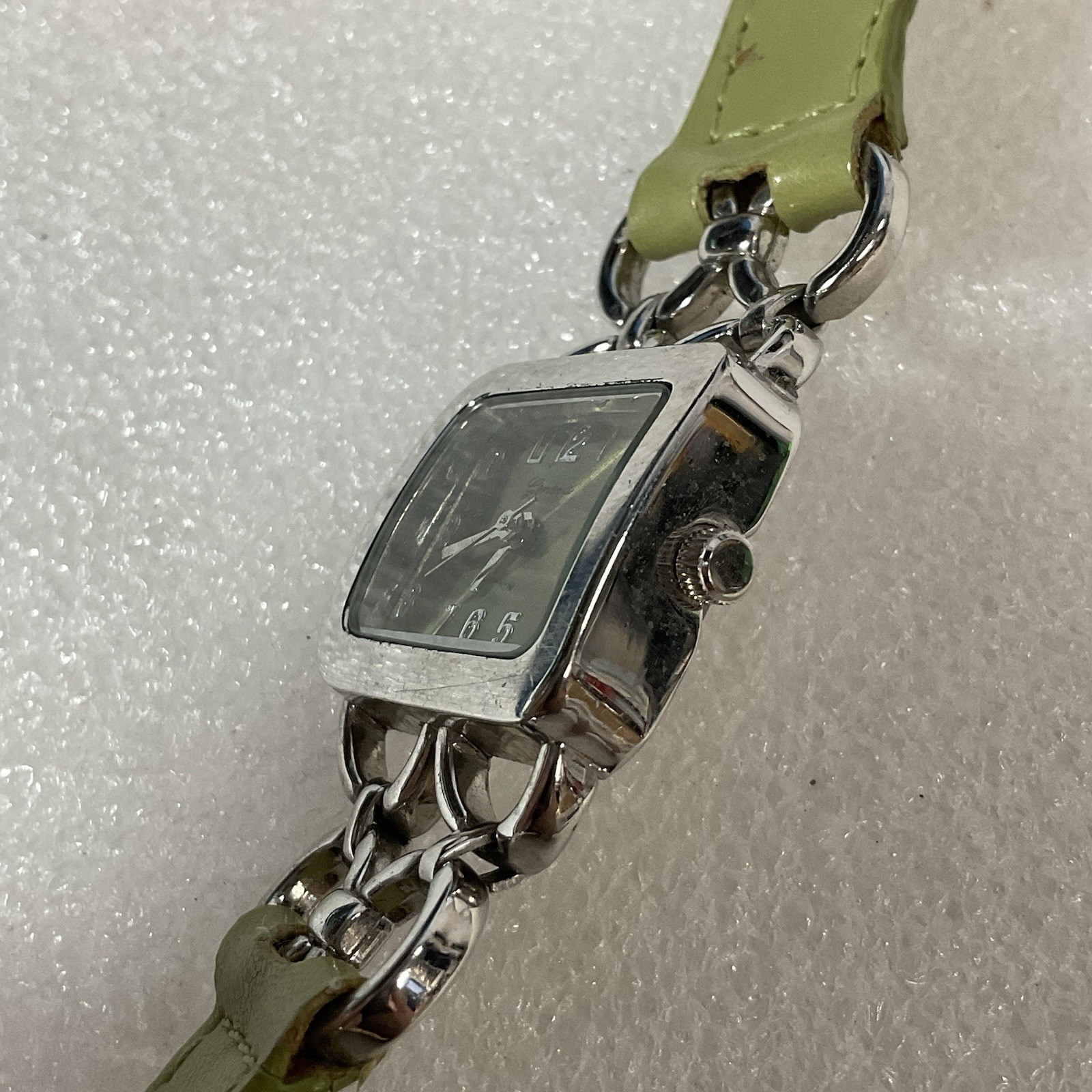 Geneva Platinum No 5398 Watch Leather Metal Band Analog Metallic Green Dial - Image 8