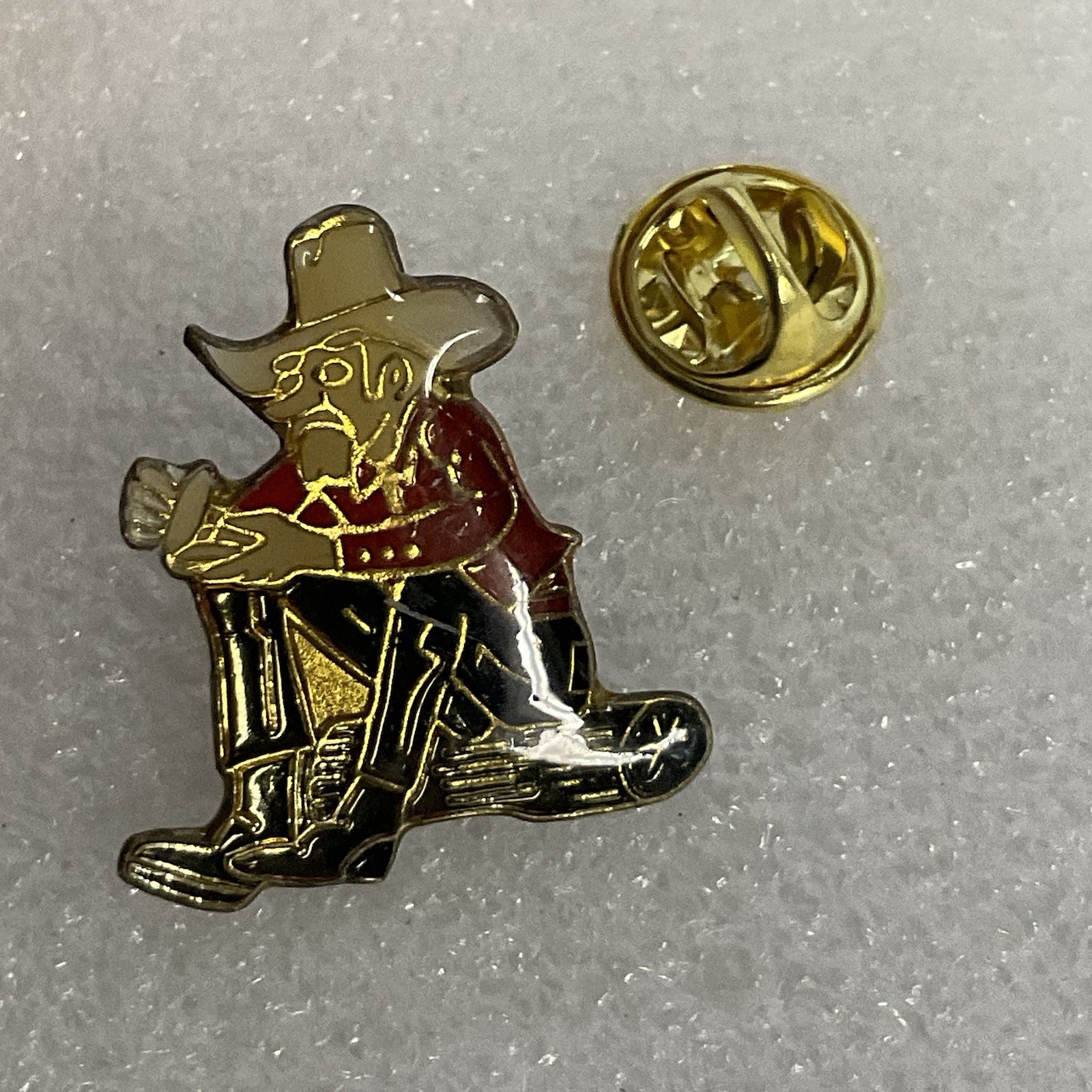 Vintage Cowboy Sitting On Log Metal Enamel 1” Pin GnuCollectibles - Image 3