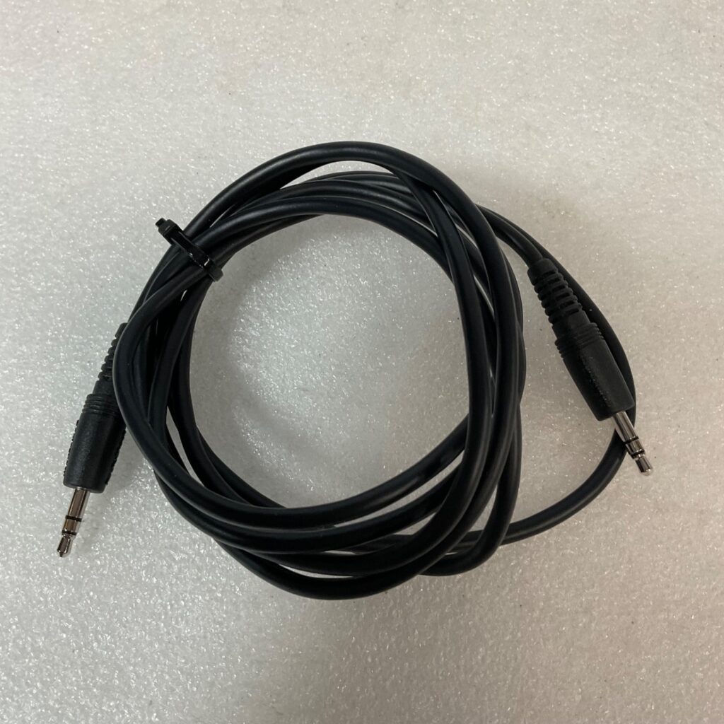 RadioShack 3.5mm TRS Male to Male Audio Cable Black 72 in - Image 1