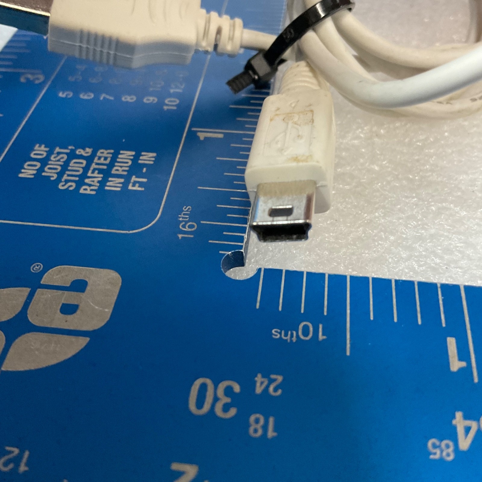 Canon USB Type A to Mini USB Cable White 48 in - Image 6