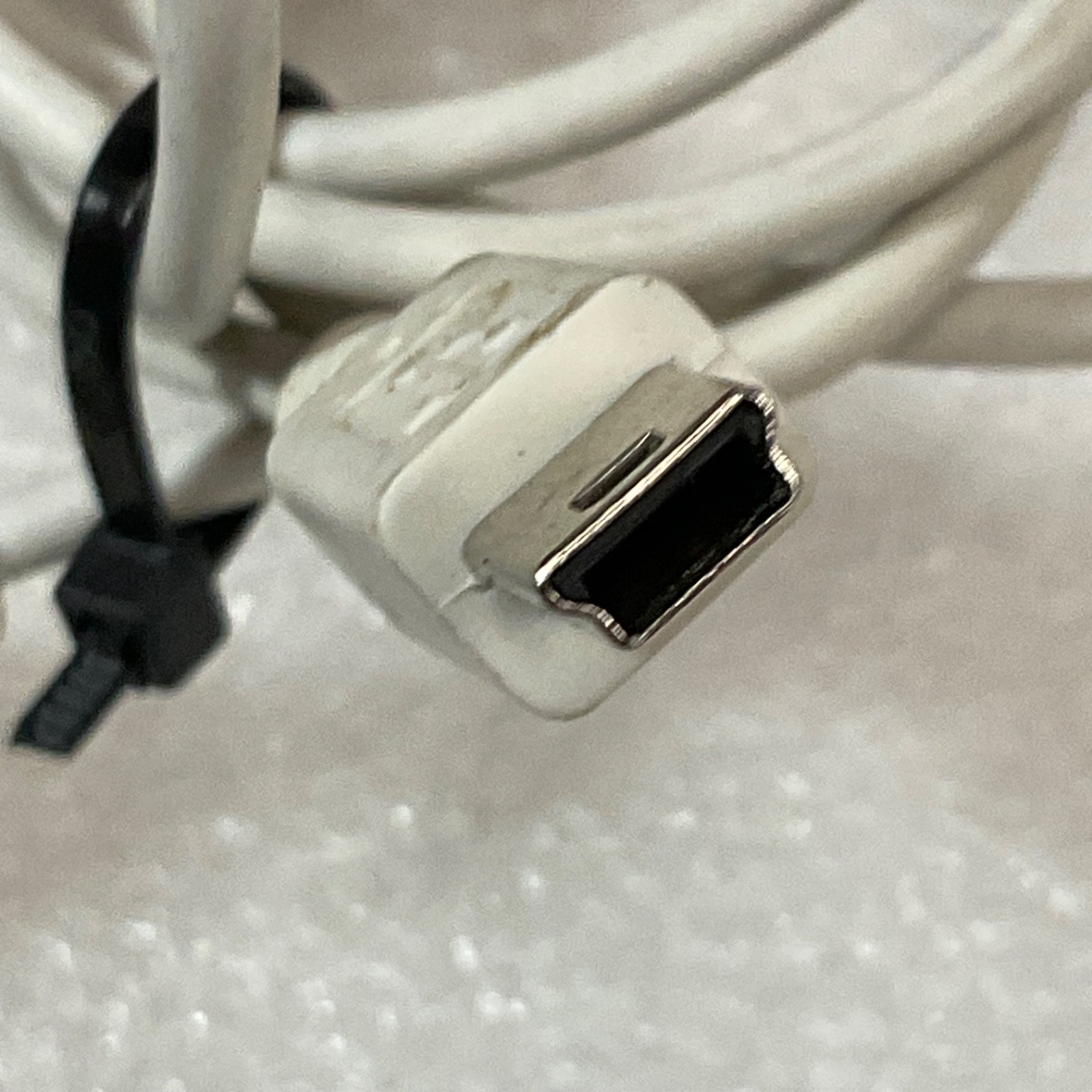 Canon USB Type A to Mini USB Cable White 48 in - Image 7