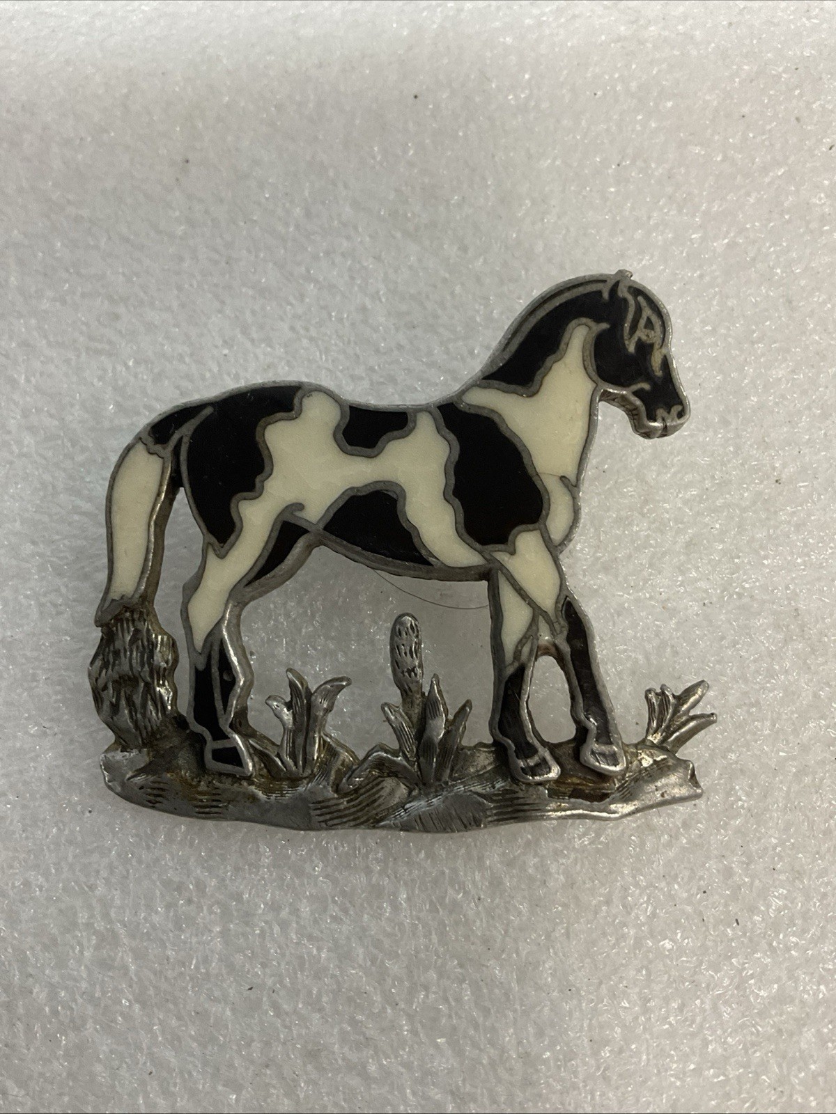Frontier Bolo 2” Saddle Horse Black & White No Tie Included Western Attire - Image 1