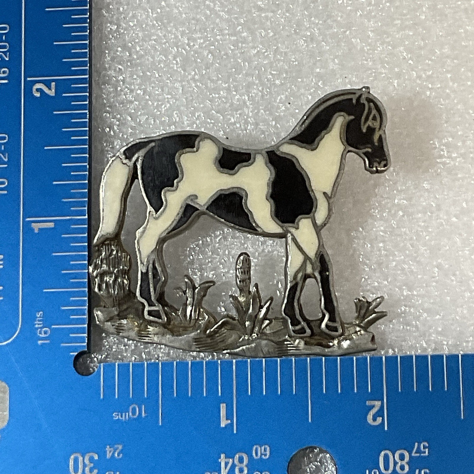 Frontier Bolo 2” Saddle Horse Black & White No Tie Included Western Attire - Image 10