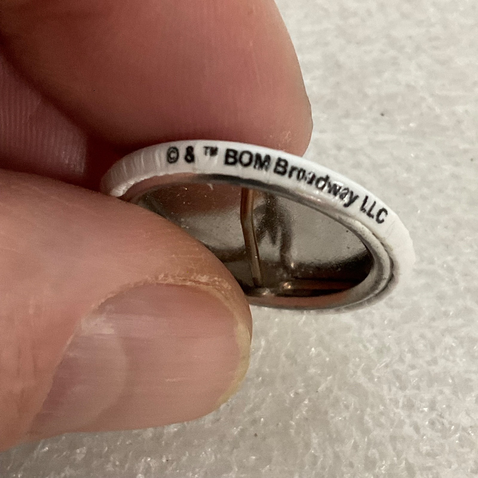 1.25in “I Believe” Pinback Button UFO Design © BOM Broadway LLC Collectible - Image 3