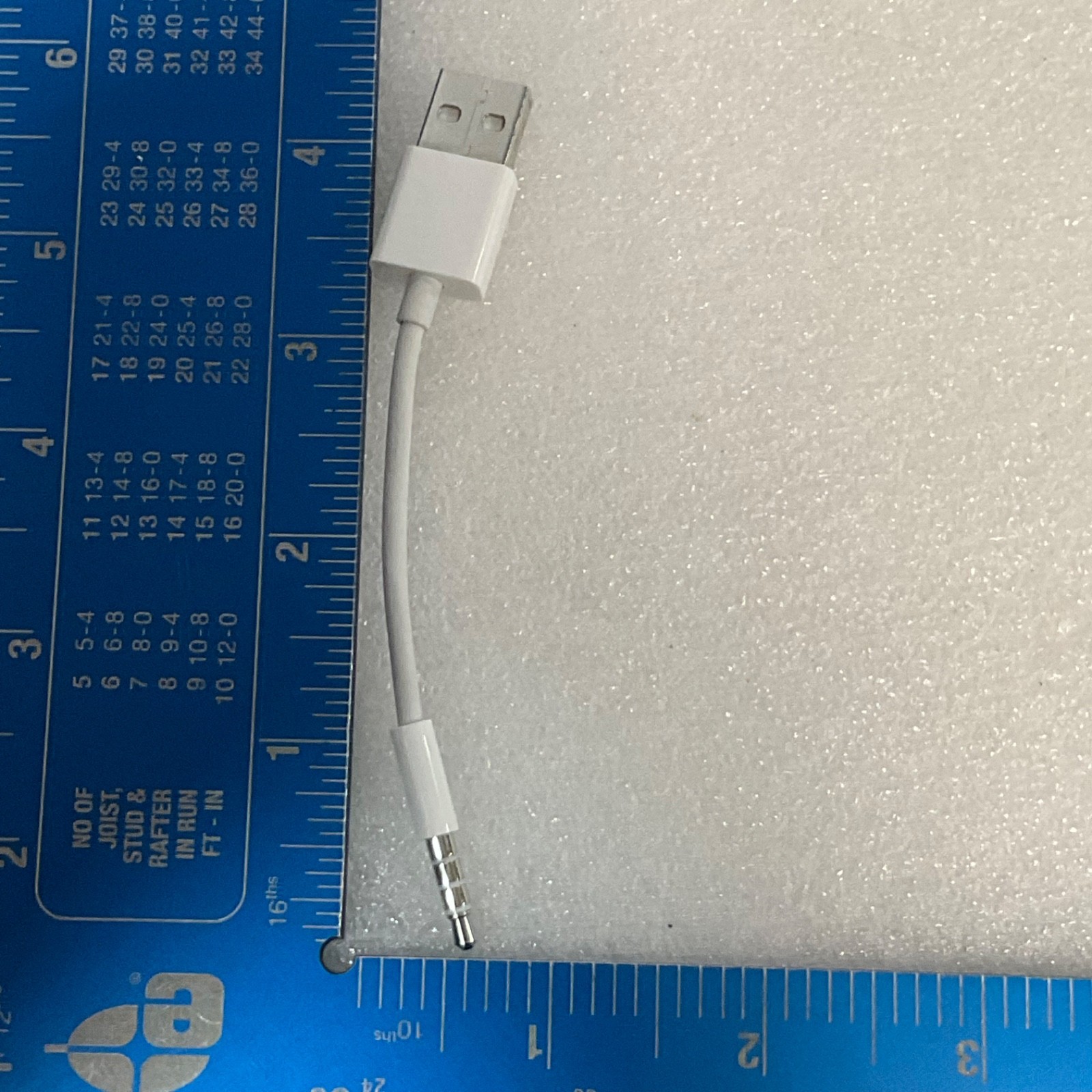 USB Type A to 3.5mm TRRS Male Audio Adapter Cable White 4 in - Image 7