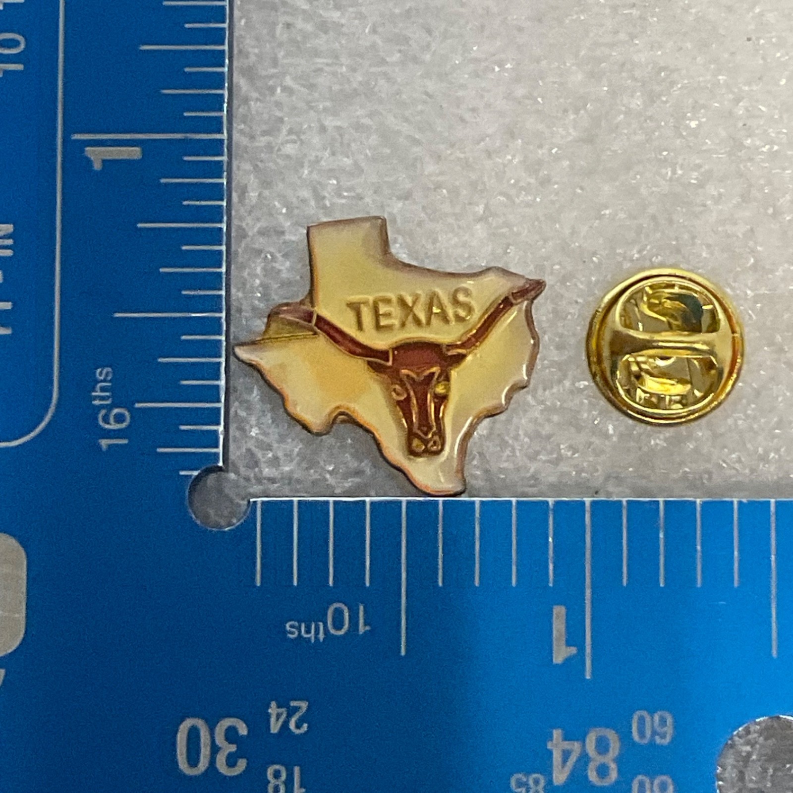 Vintage Texas State Longhorn Enamel Pin 1in Gold Tone Souvenir Lapel Badge - Image 3