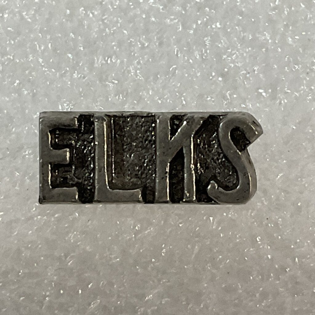 Elks Vintage 1/2” Metal Pin Pinback GnuCollectibles - Image 1