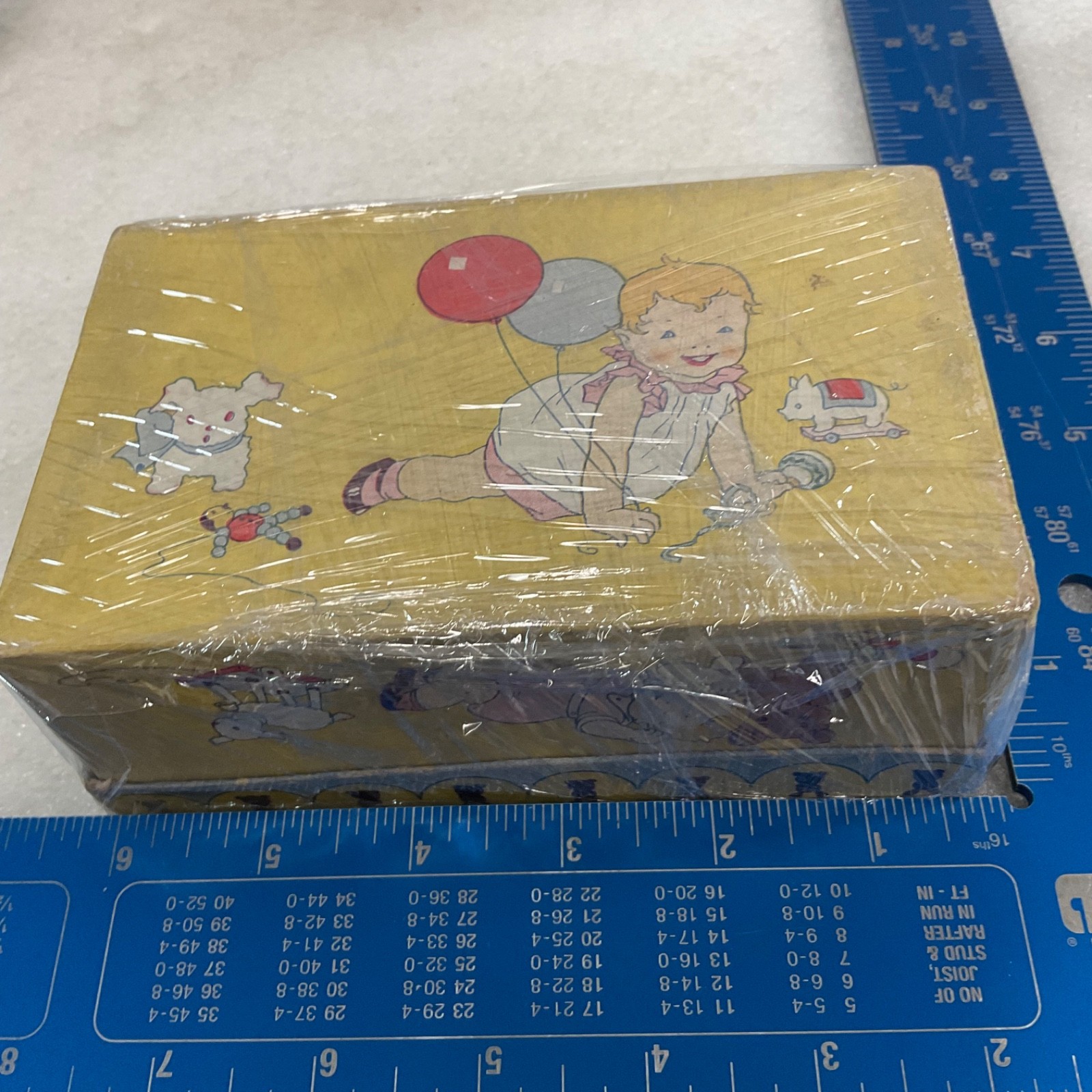 Dollhouse Bathroom Set Ceramic 3 Pc with Illustrated Box 6 in - Image 11