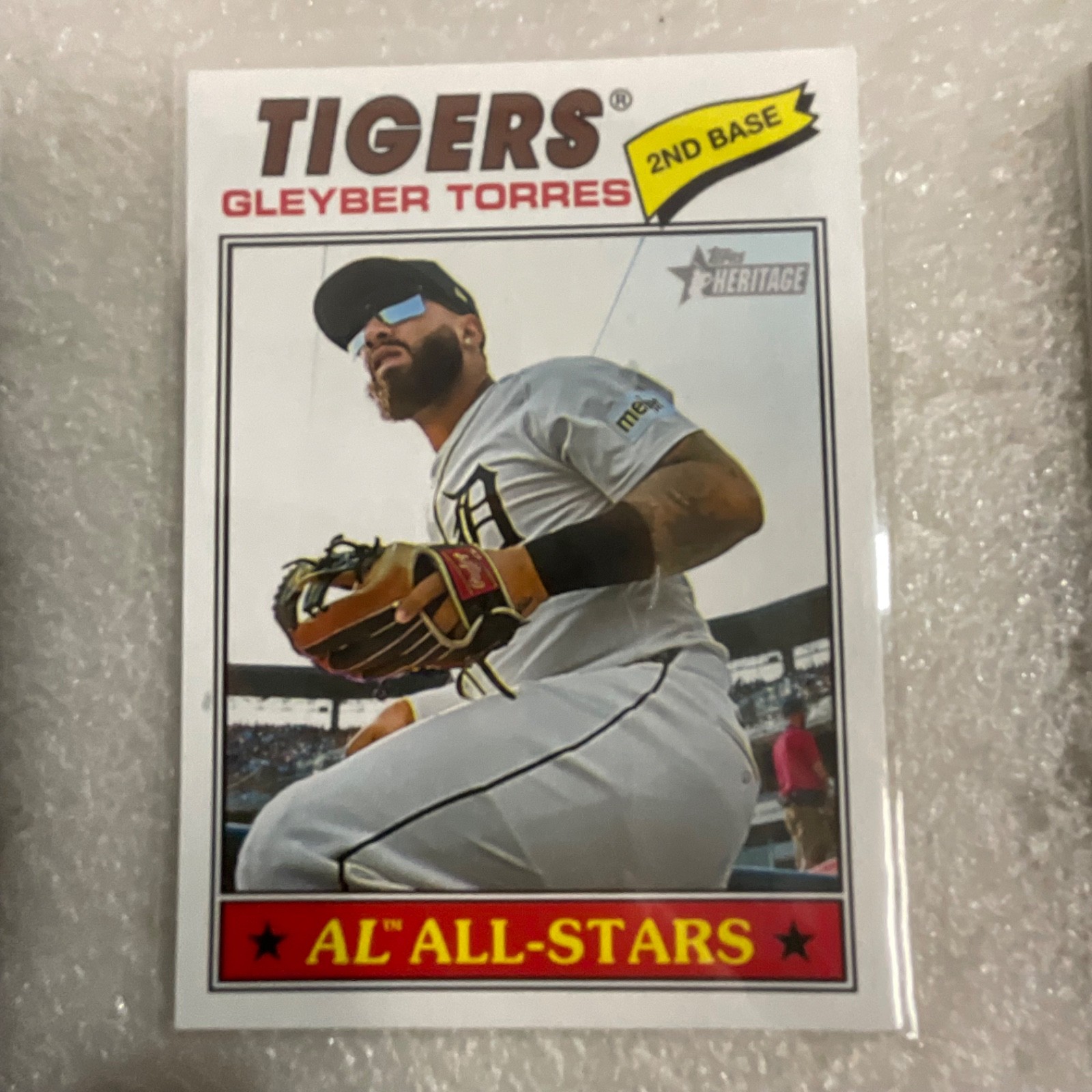 2025 Topps Heritage & Vintage Topps Baseball 15 Card Lot Sasaki Cruz - Image 11