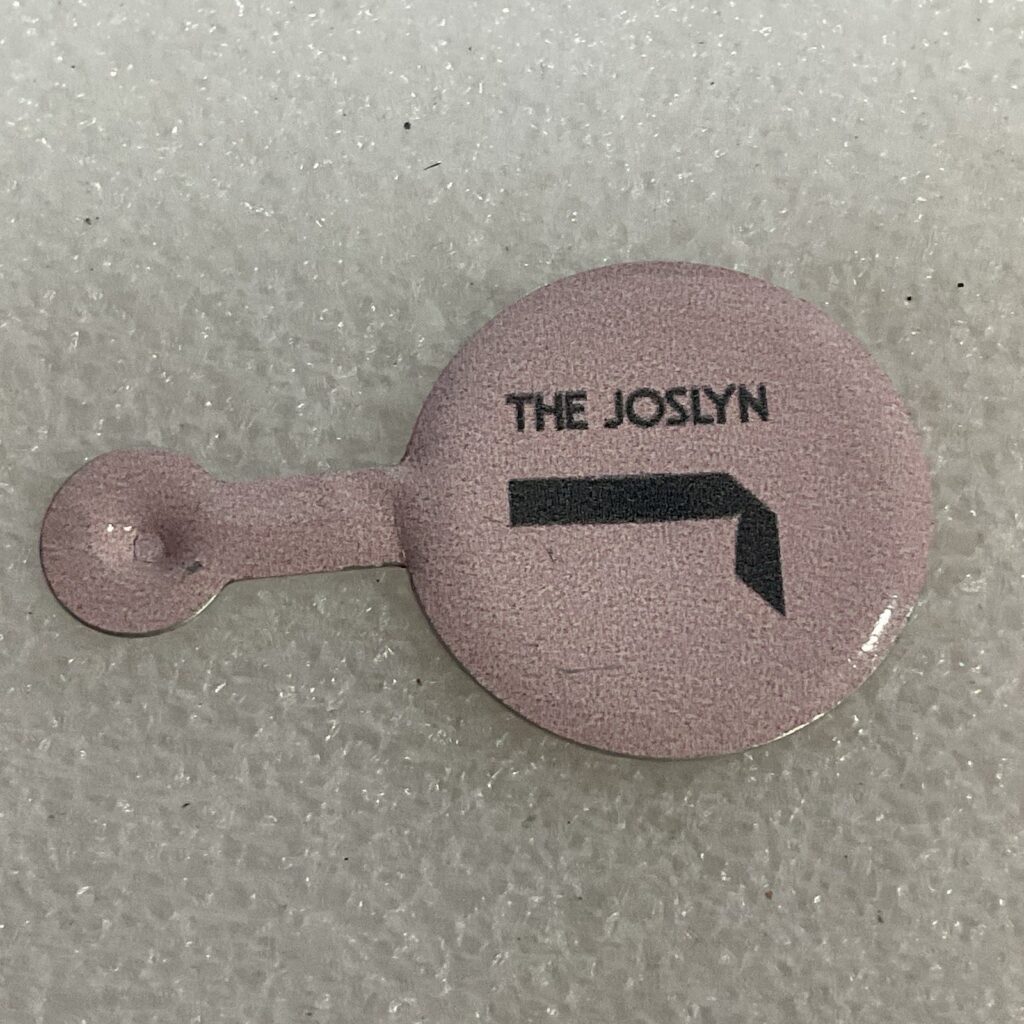 The Joslyn Museum 1” Fold Over Metal Button Omaha Nebraska - Image 1