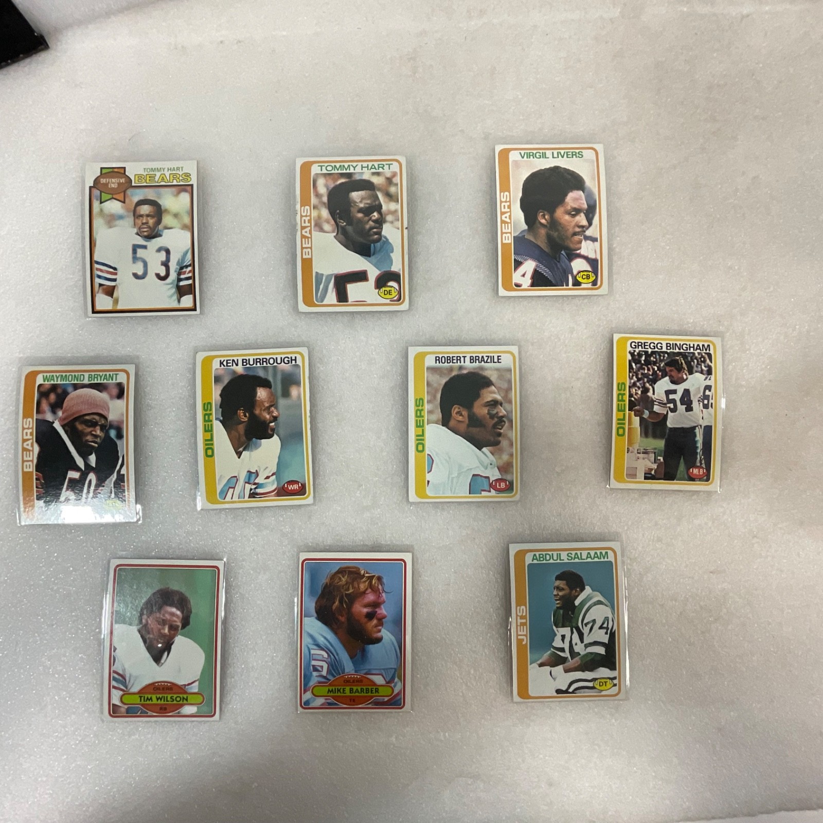 1978-80 Topps Football 10 Card Lot Bears Oilers Jets Brazile Hart - Image 1