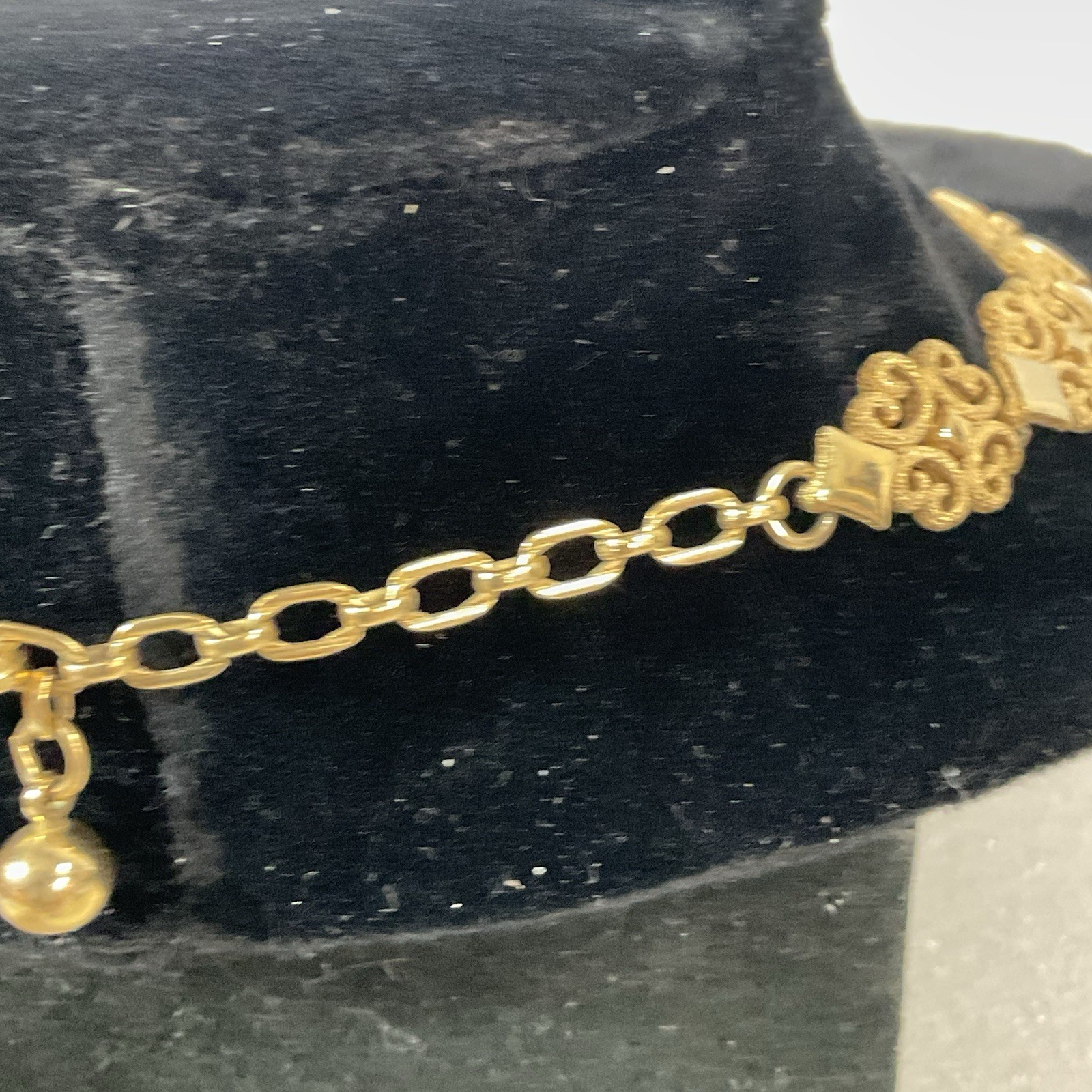 Vintage Avon Gold Toned Statement Chocker Necklace 14-16” - Image 7