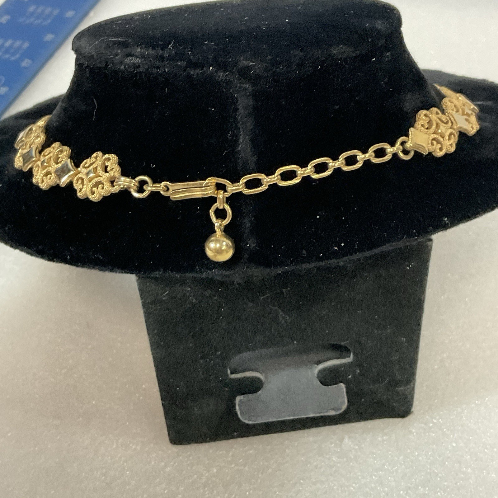 Vintage Avon Gold Toned Statement Chocker Necklace 14-16” - Image 6