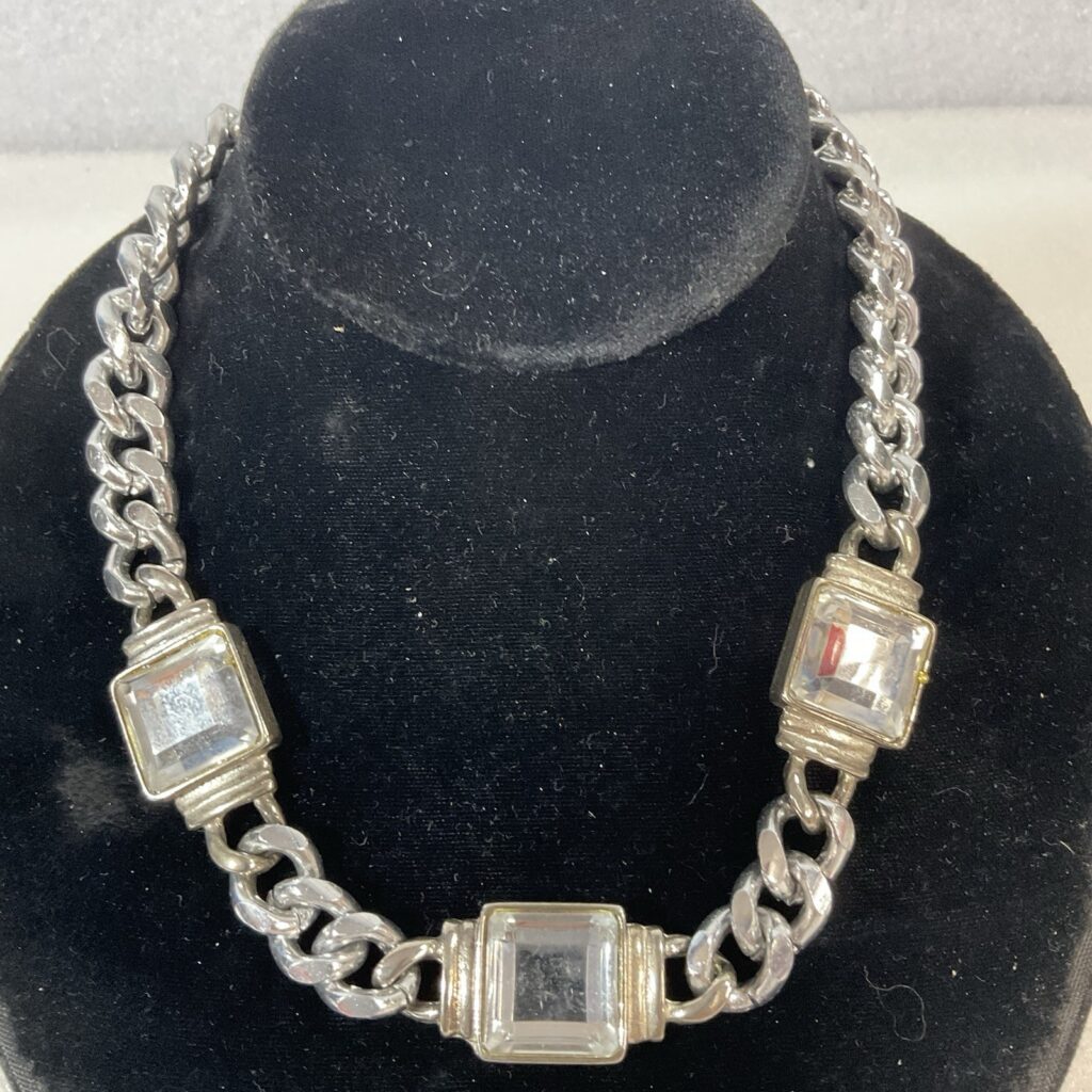 Silver Toned Statement Costume Necklace Fashion Jewelry - Image 1