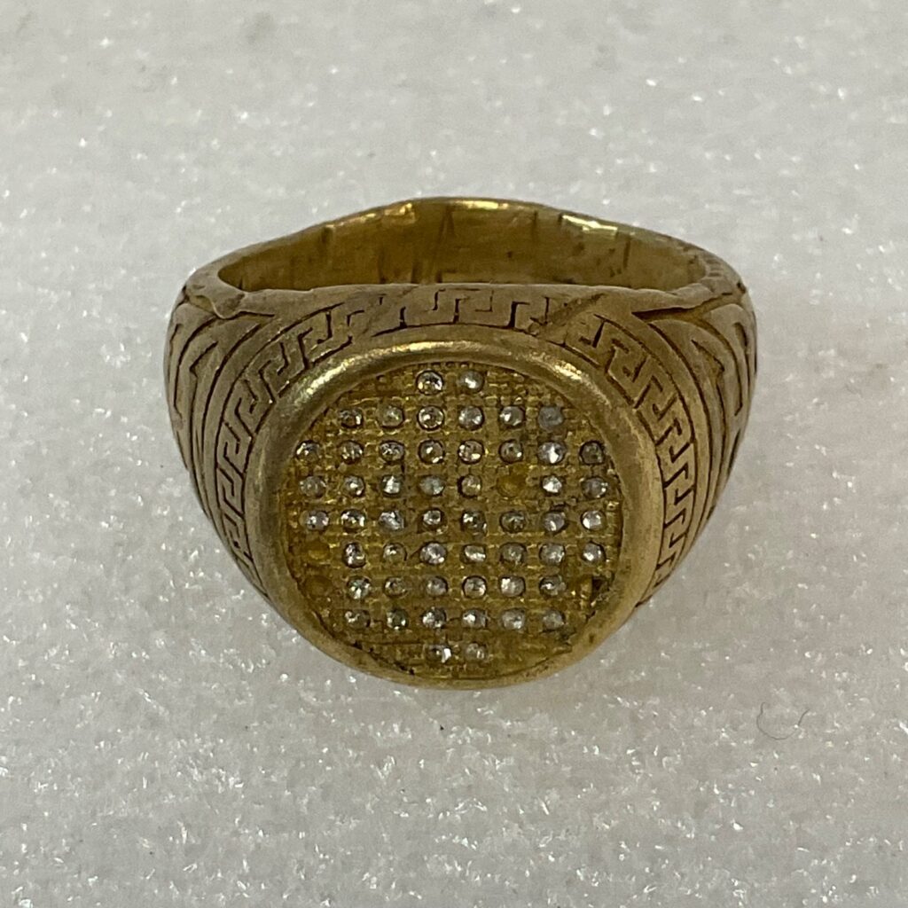 Size 10 Gold Tone Metal Fashion Ring Greek Key Pattern with Clear Accent Stones - Image 1