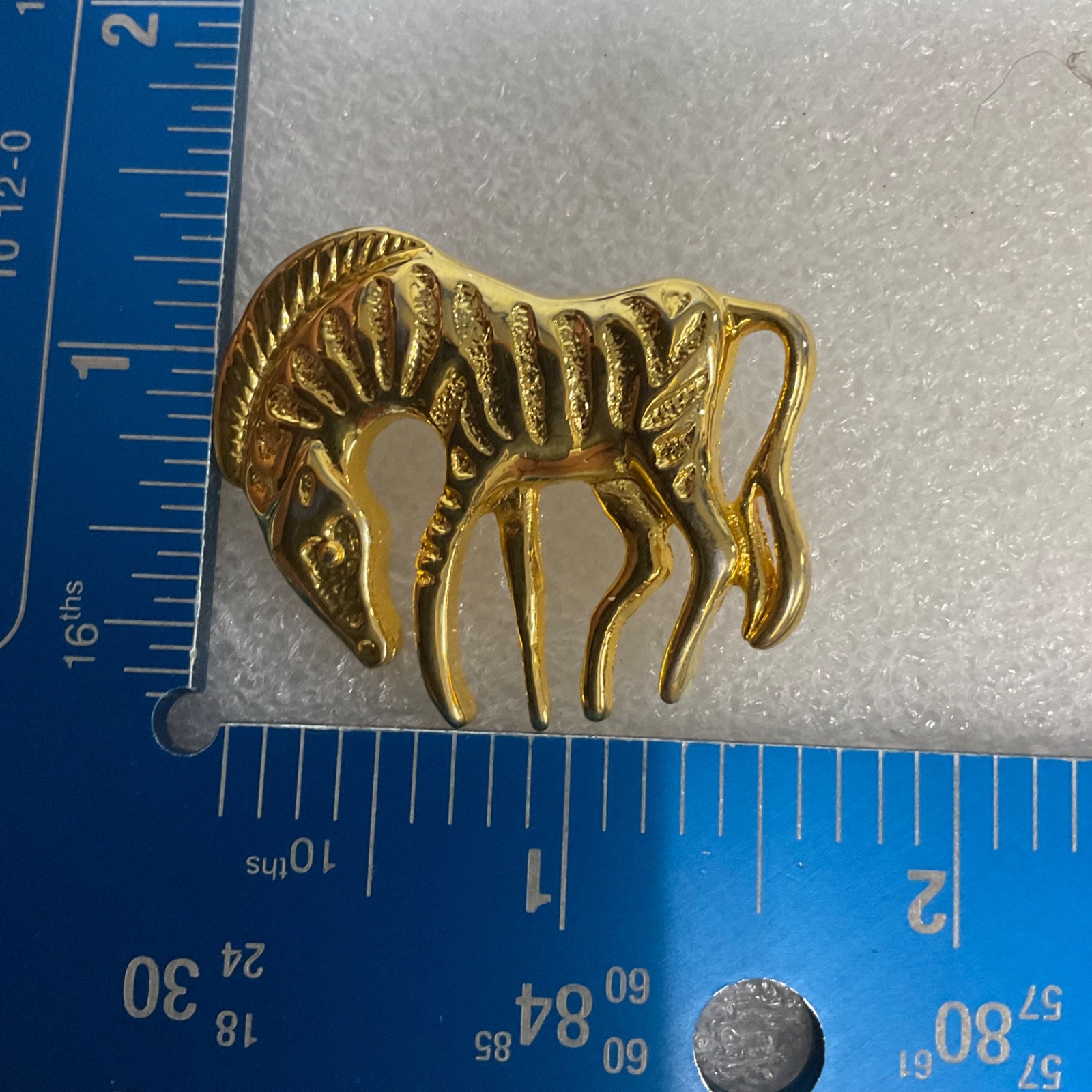 Vintage Gold Tone Horse Zebra Pin Brooch Retro Animal Jewelry Collectible 12.5g - Image 3