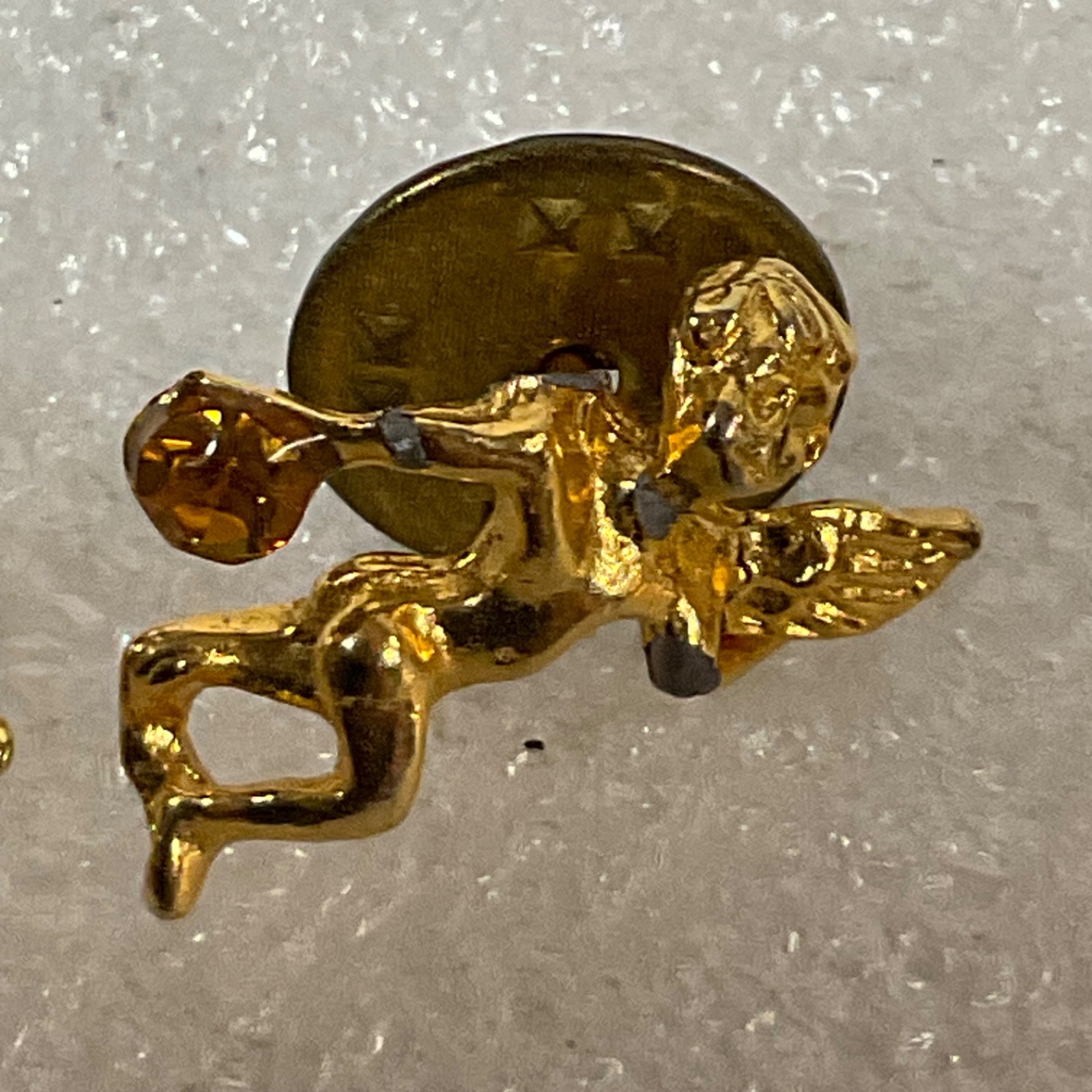 Vintage Gold Tone Cherub Angel Lapel Pins Lot of 3 w/ Gem Accents Collectible - Image 3