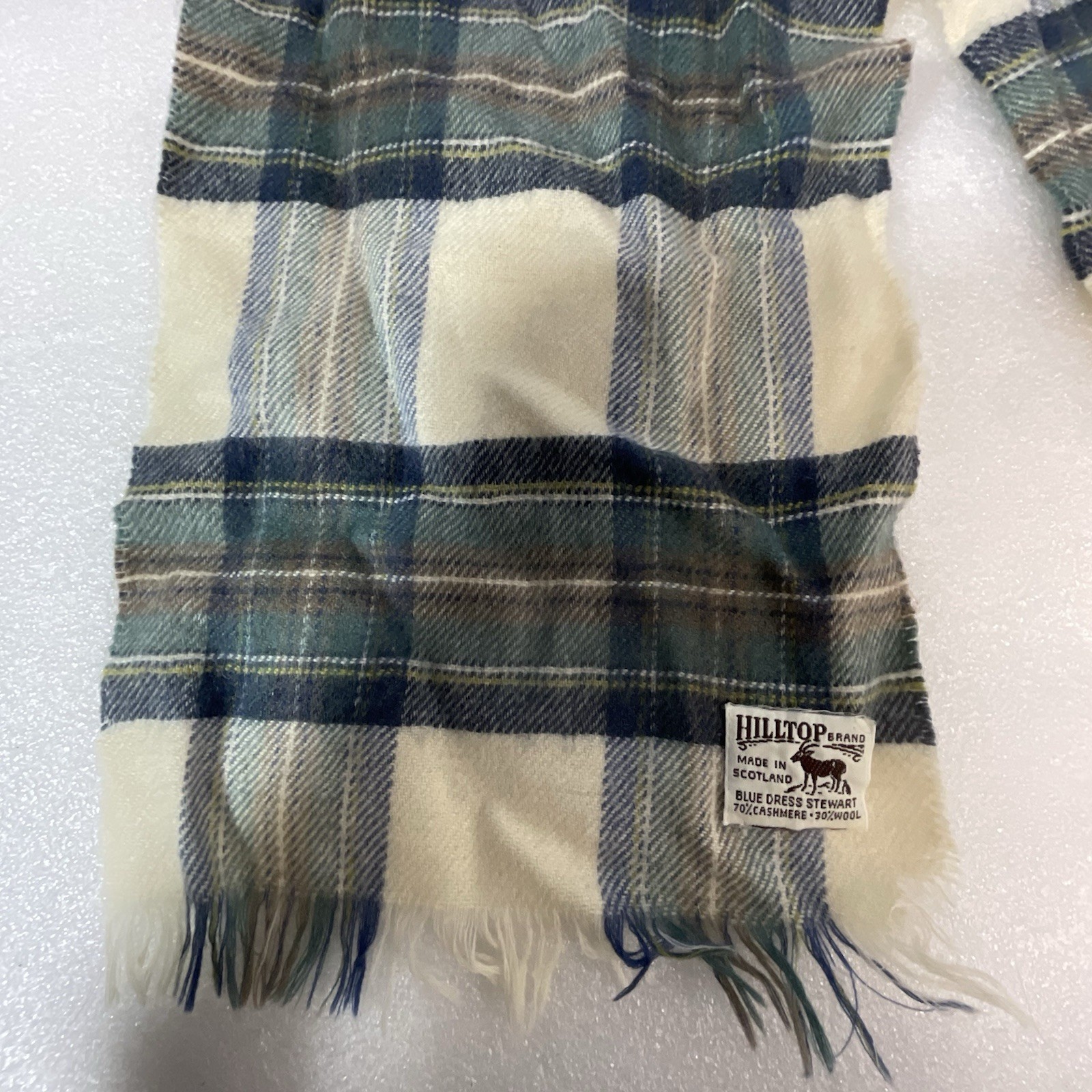 The Scotch House Hilltop Plaid Scarf 70% Cashmere 30%Wool Scarf 42”x8” - Image 5