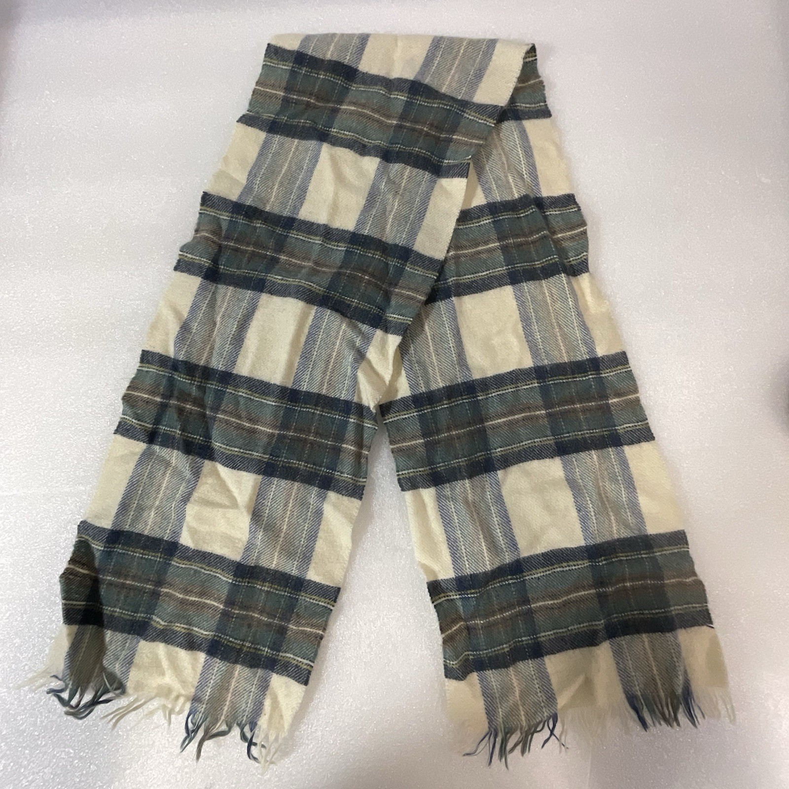 The Scotch House Hilltop Plaid Scarf 70% Cashmere 30%Wool Scarf 42”x8” - Image 10