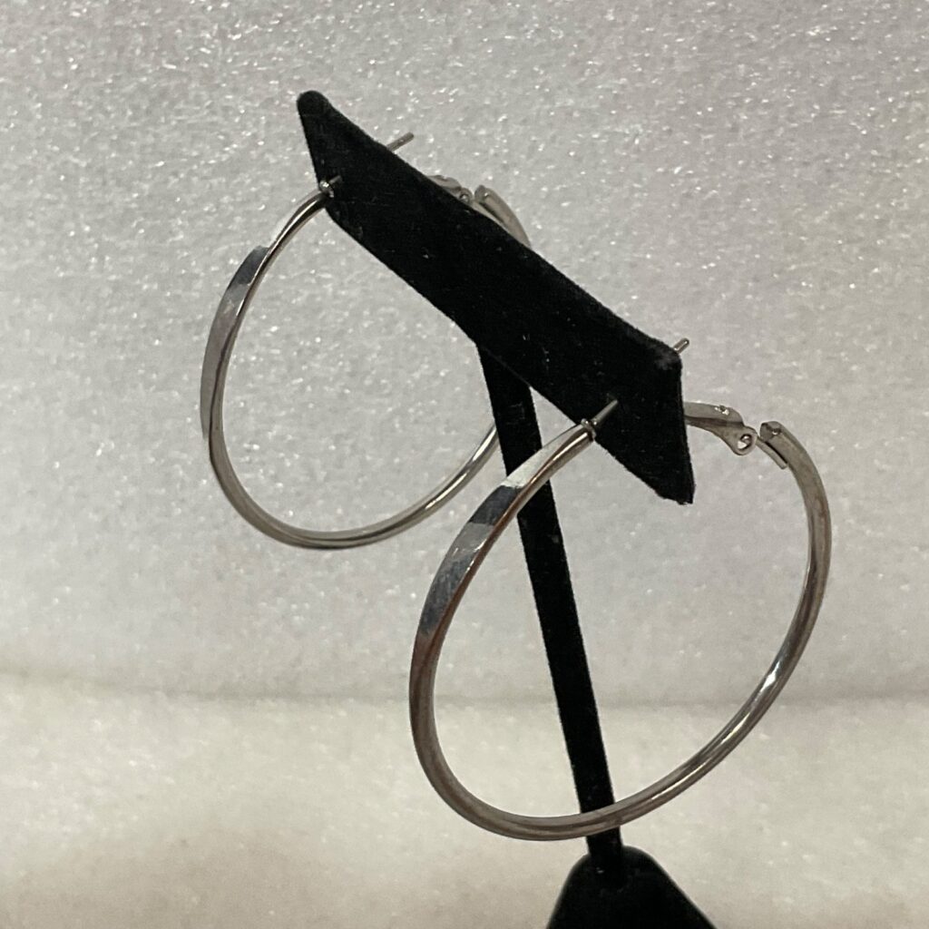 Silver Tone Hoop Earrings 1.75 in Latch Back Round Fashion Jewelry - Image 1