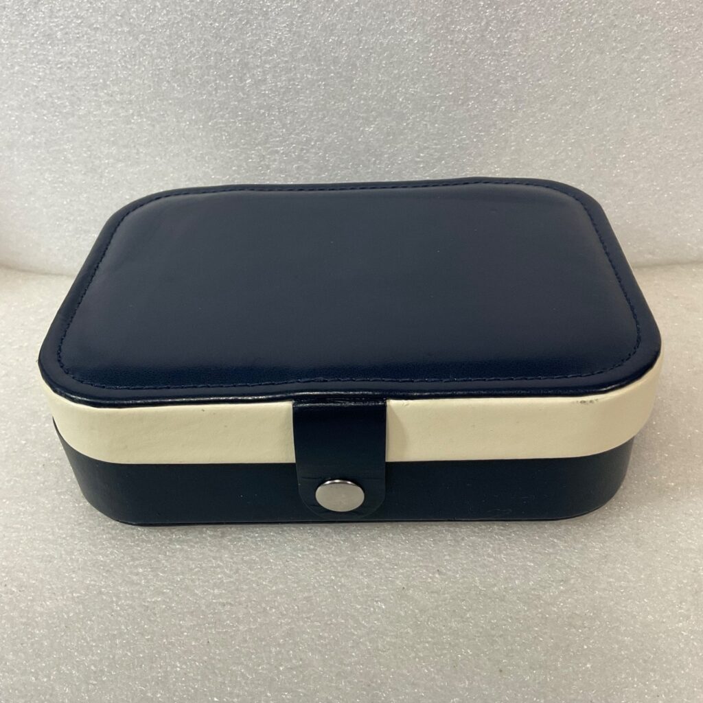 Preowned Navy Cream Jewelry Box Organizer 6 in x 4.5 in x 2 in Snap Closure - Image 1
