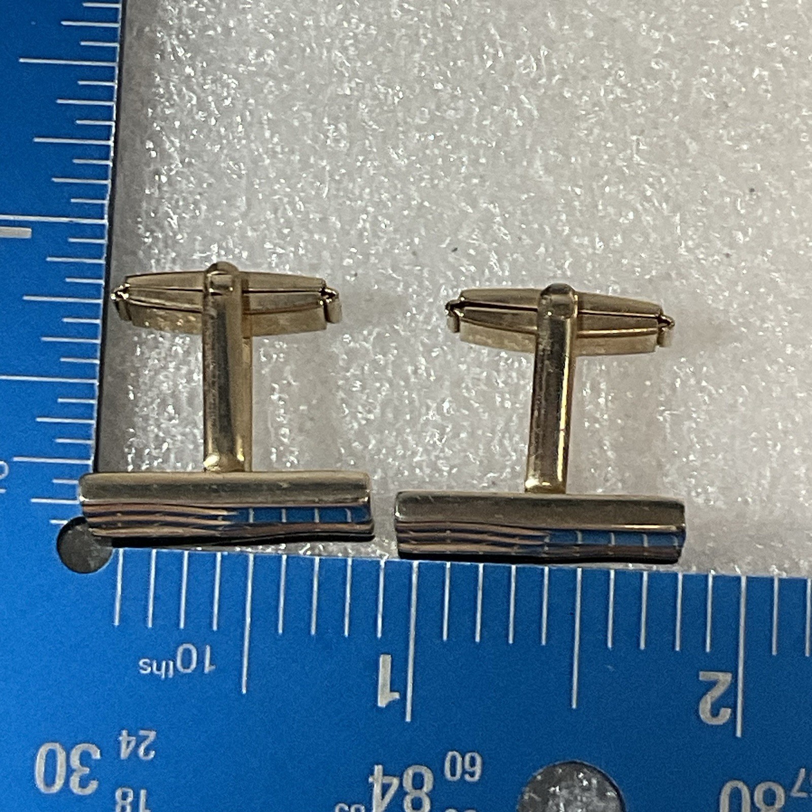 Rectangular Gold Tone Designer Fashion Cuff Links - Image 5