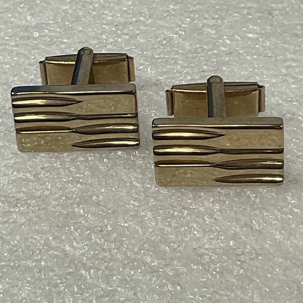 Rectangular Gold Tone Designer Fashion Cuff Links - Image 1