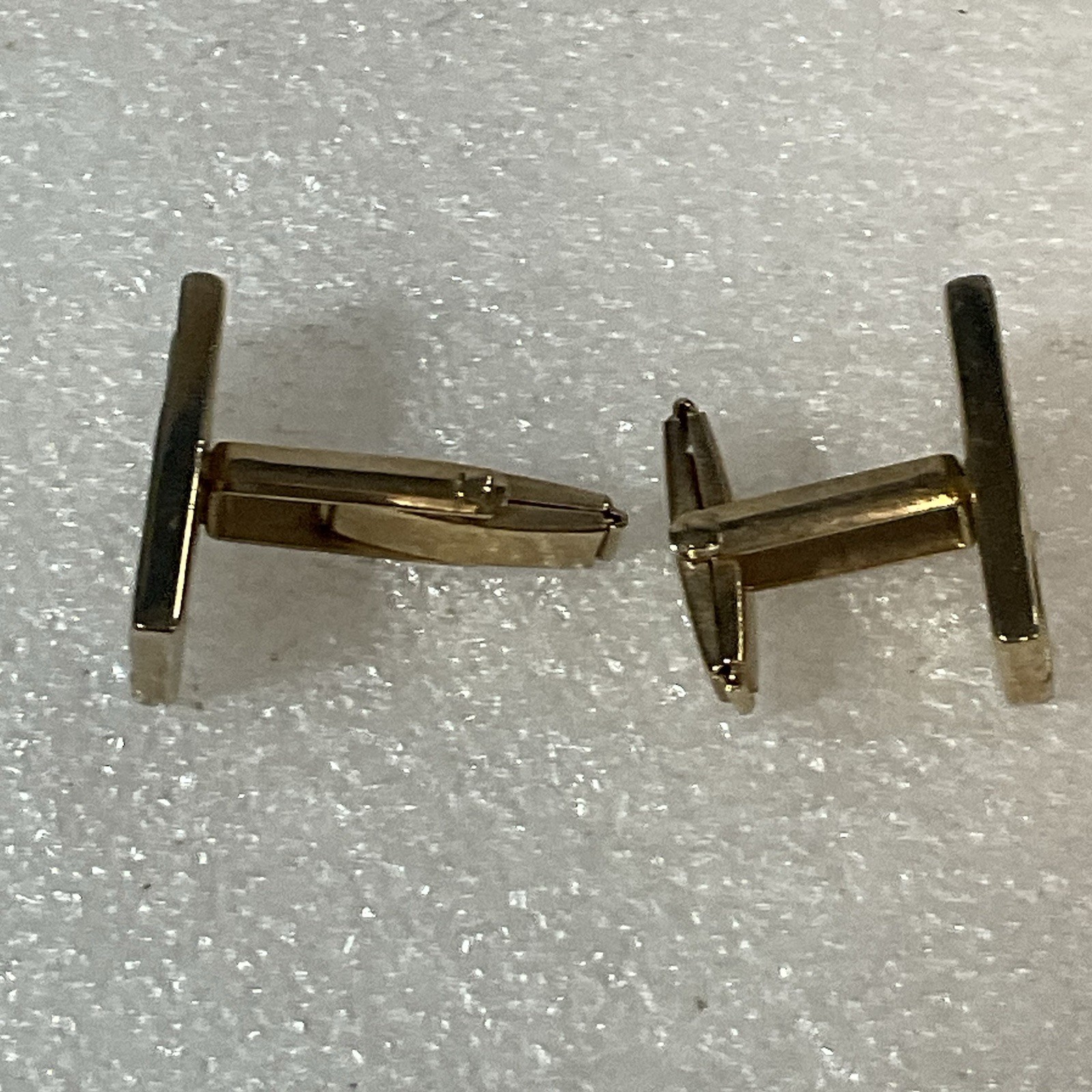 Rectangular Gold Tone Designer Fashion Cuff Links - Image 8