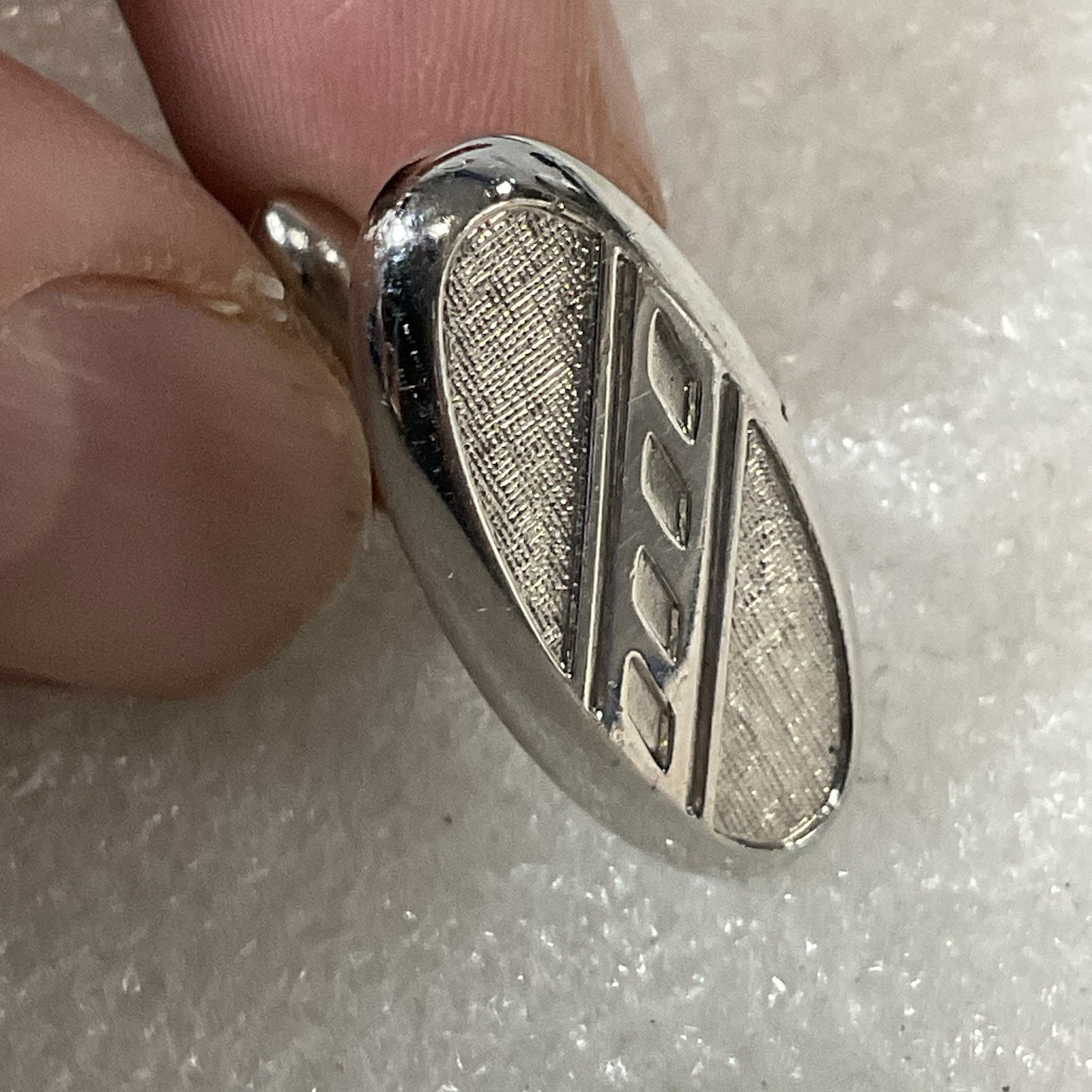 Swank Silver Toned Oval Designer Fashion Cuff Links - Image 8