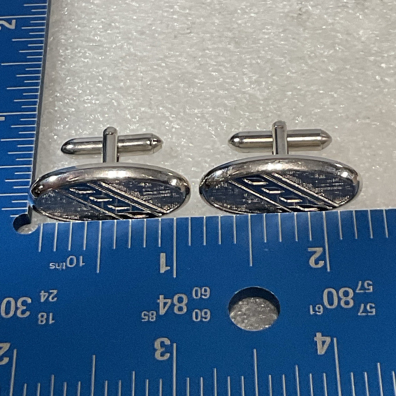 Swank Silver Toned Oval Designer Fashion Cuff Links - Image 11
