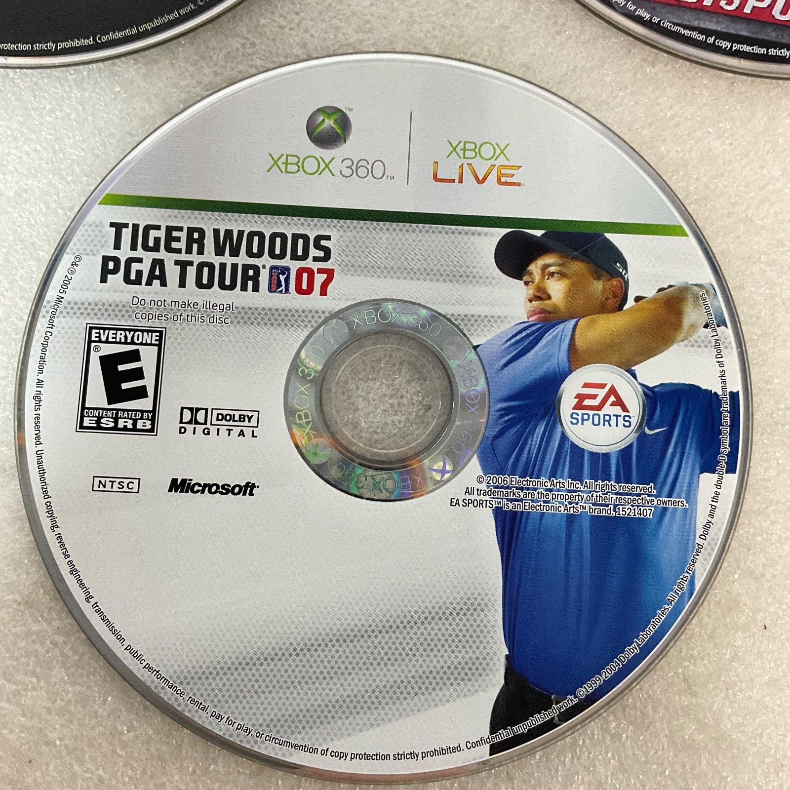 Xbox 360 3 Game Lot Disc Only – Injustice Gods Among Us, UFC 2009, Tiger Woods P - Image 4